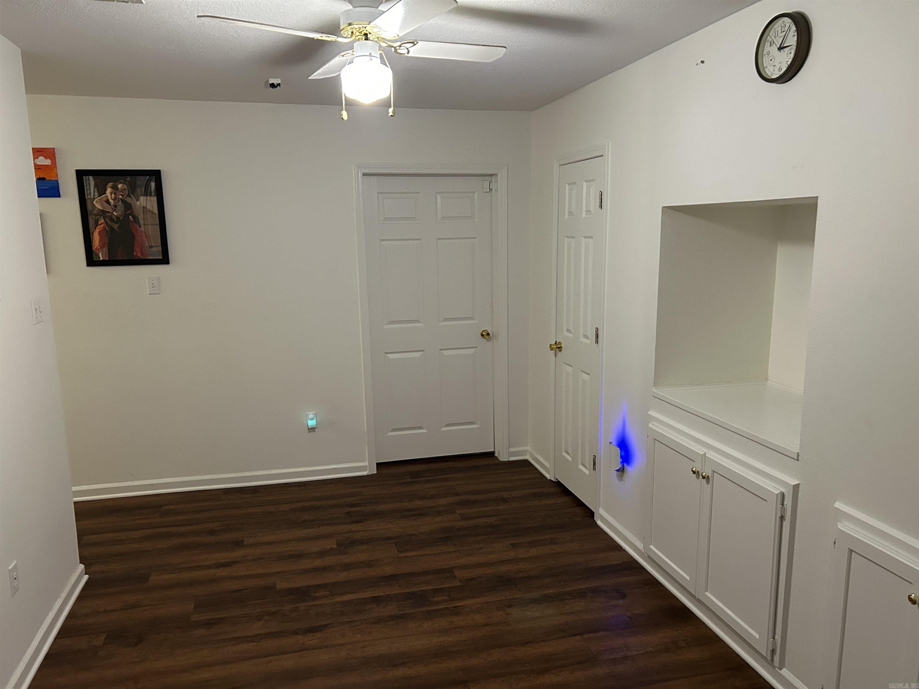 Lake Ridge - Residential