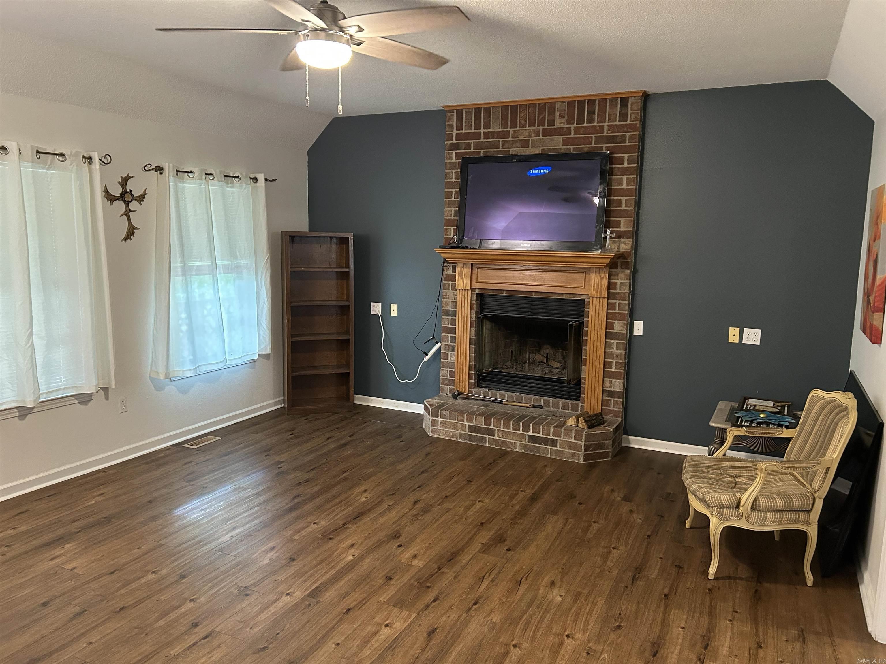 Lake Ridge - Residential