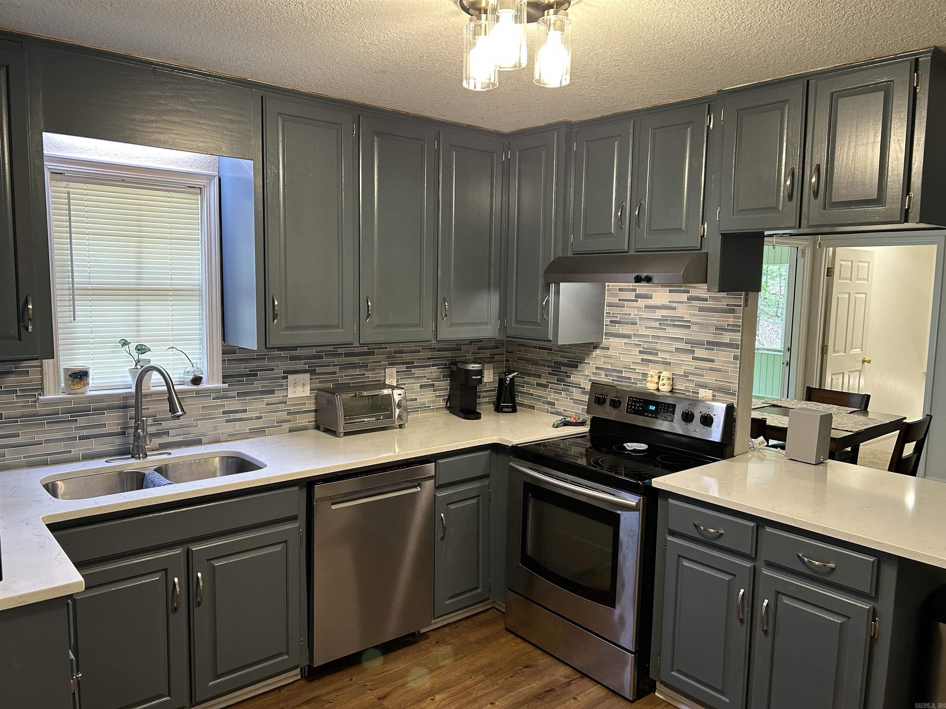 Lake Ridge - Residential