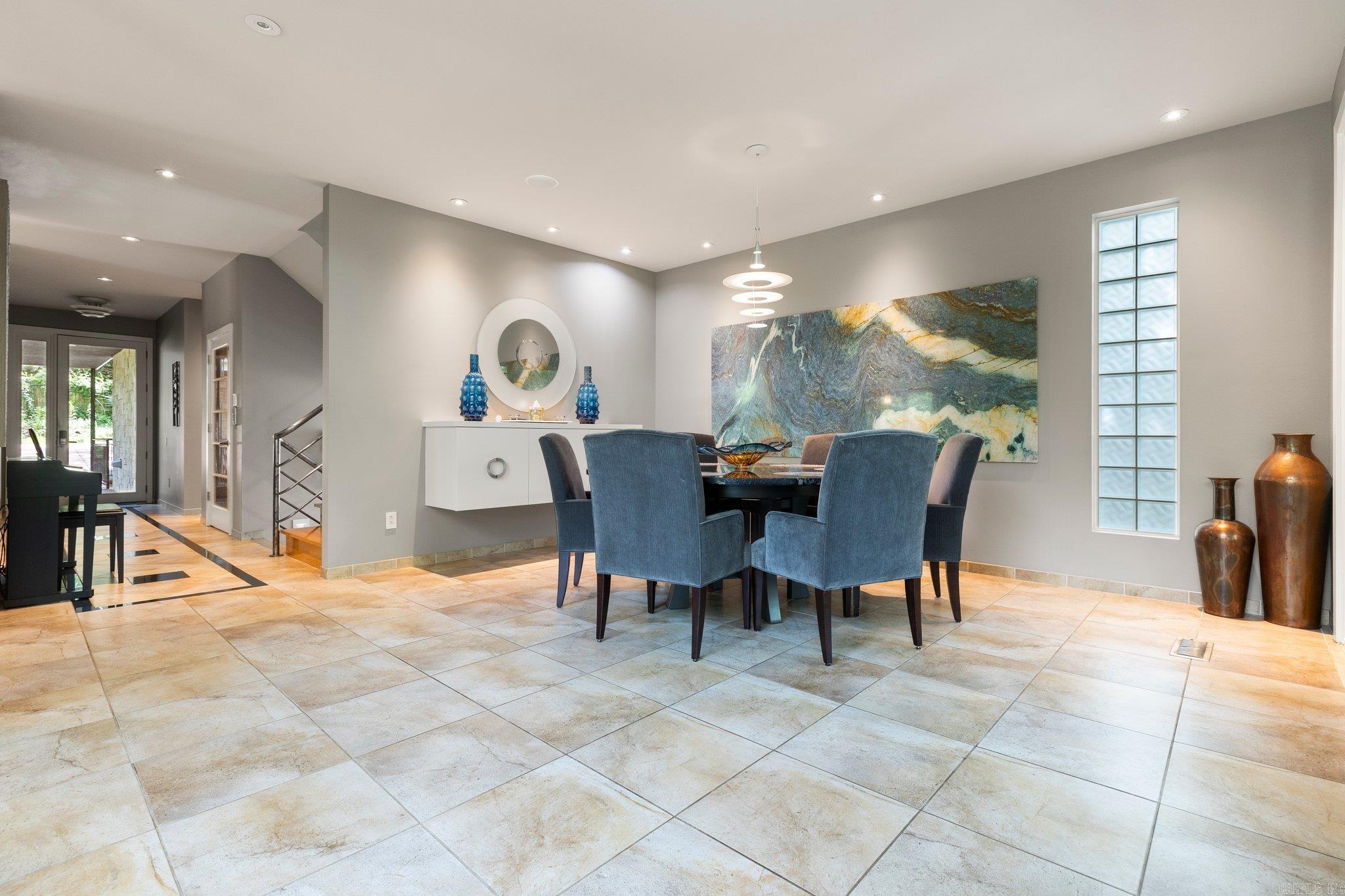 Hill Crest - Residential