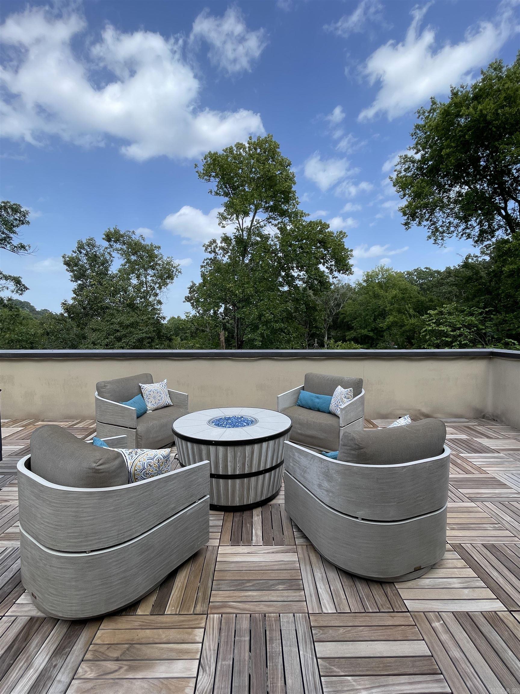 Hill Crest - Residential