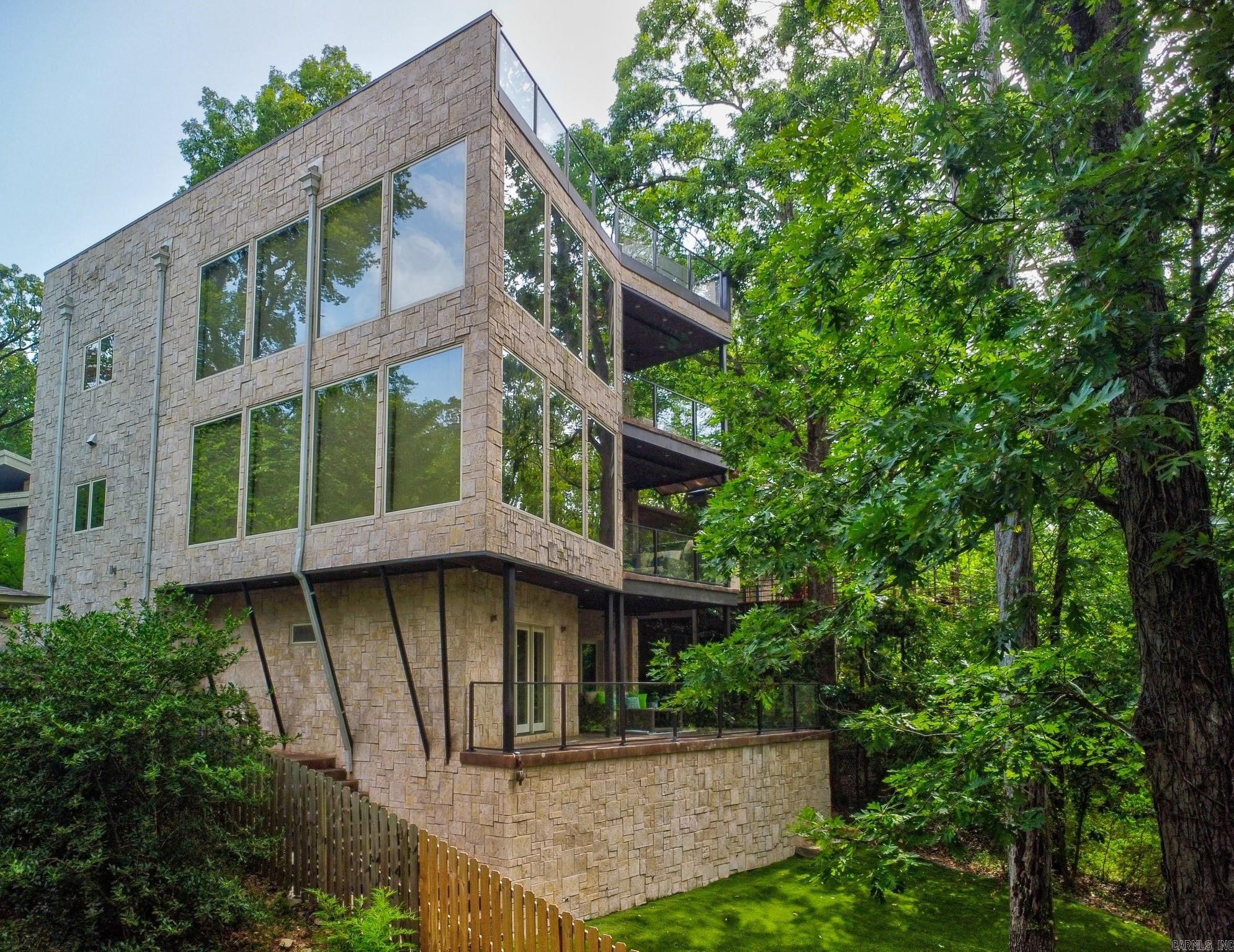 Hill Crest - Residential