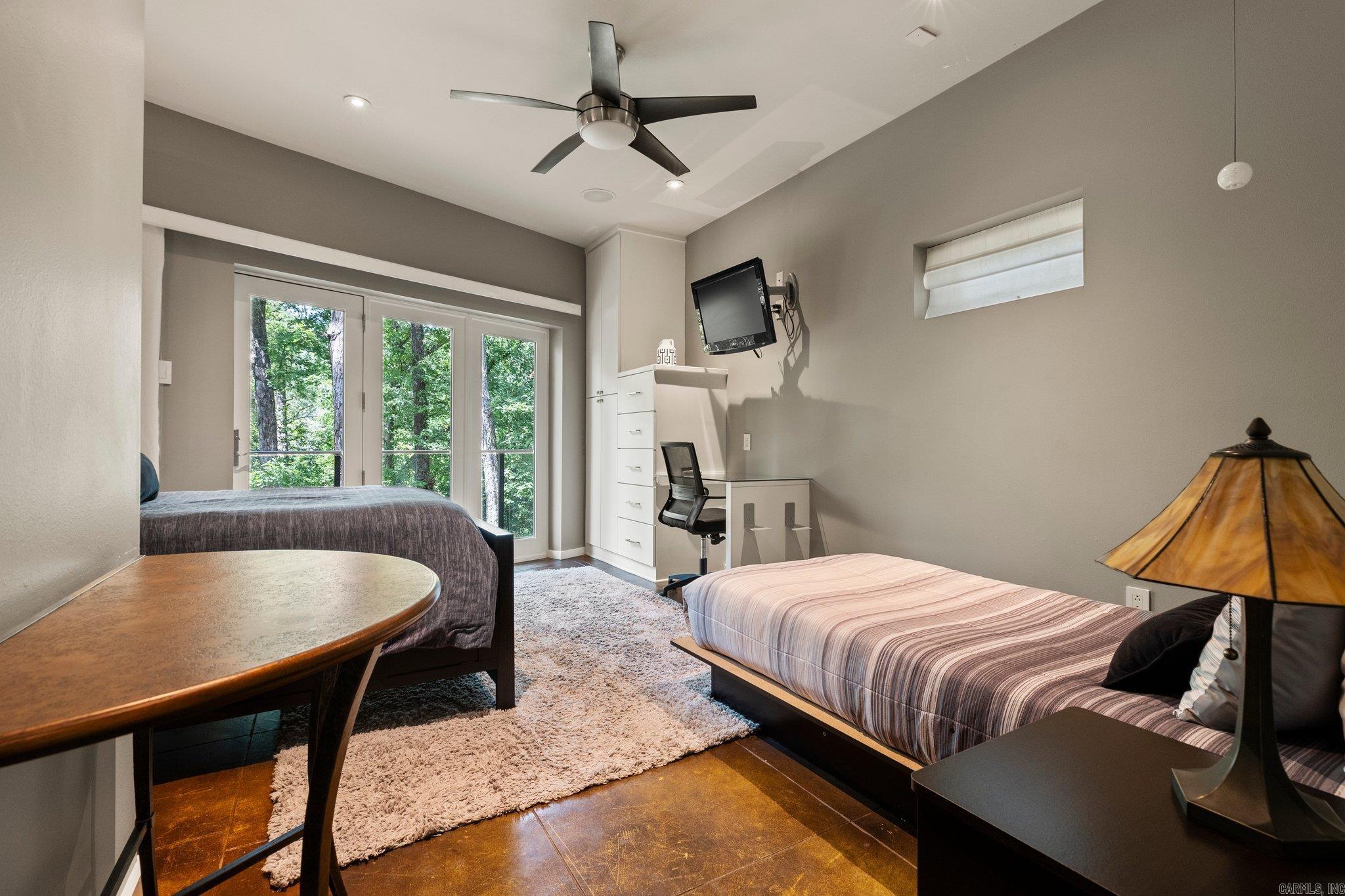 Hill Crest - Residential