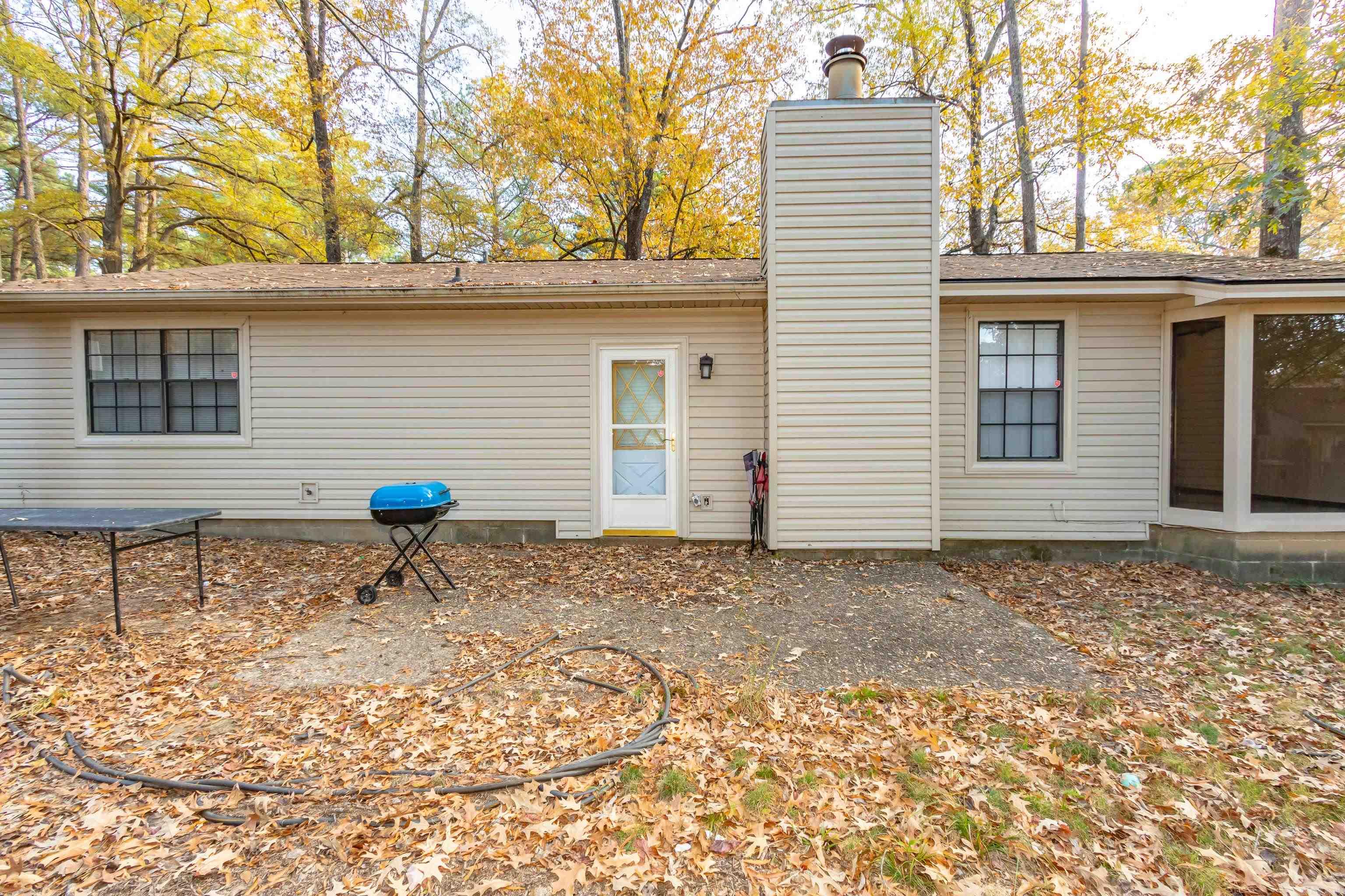 KELLI MANOR - Residential