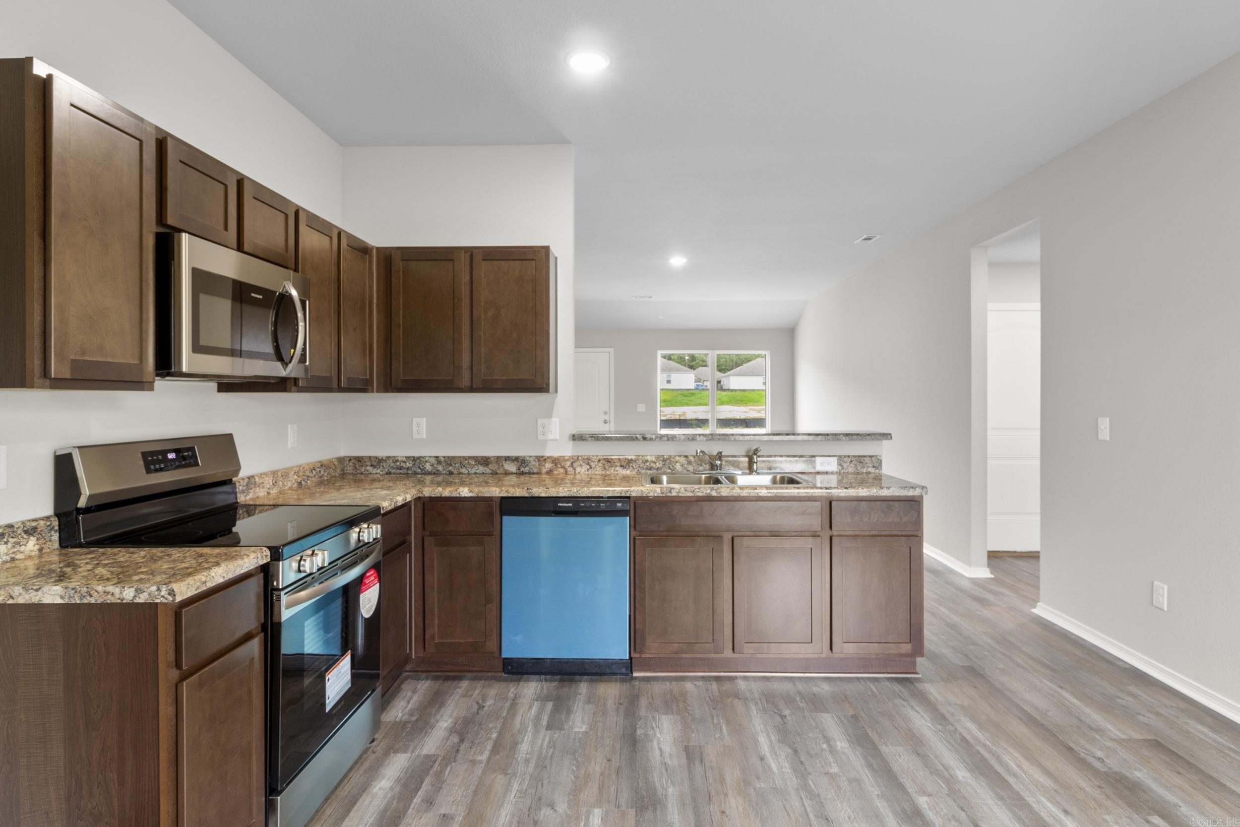 SPRINGLAKE TRAILS - Residential