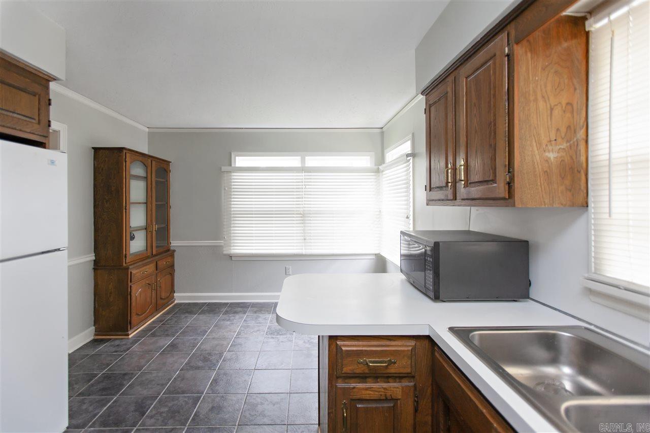 Hill Crest - Residential Lease