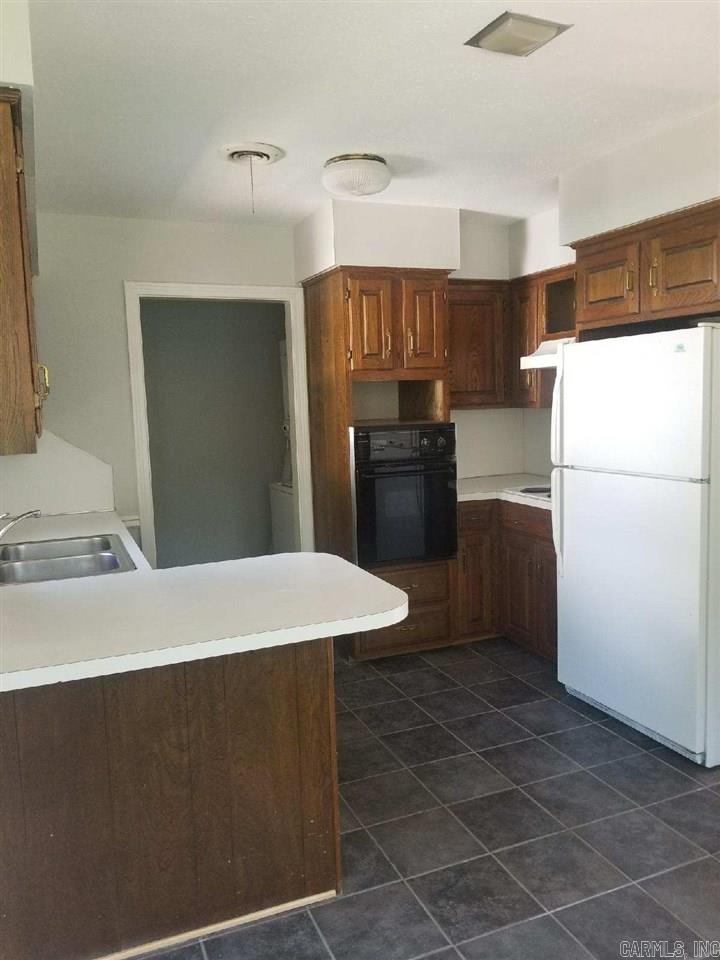 Hill Crest - Residential Lease