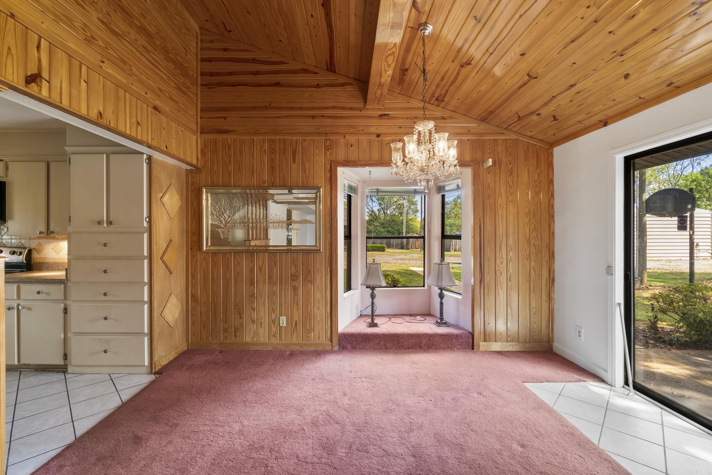 Lake Farm - Residential