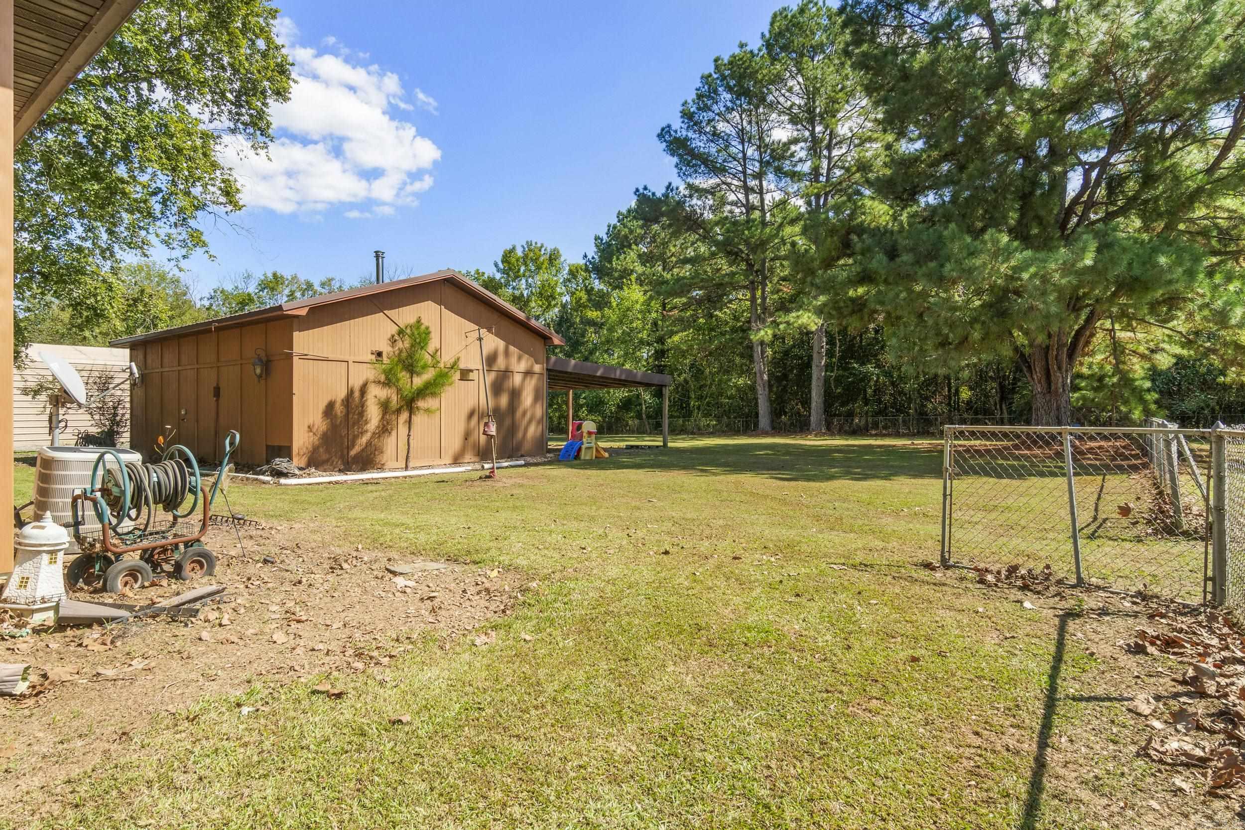 Lake Farm - Residential
