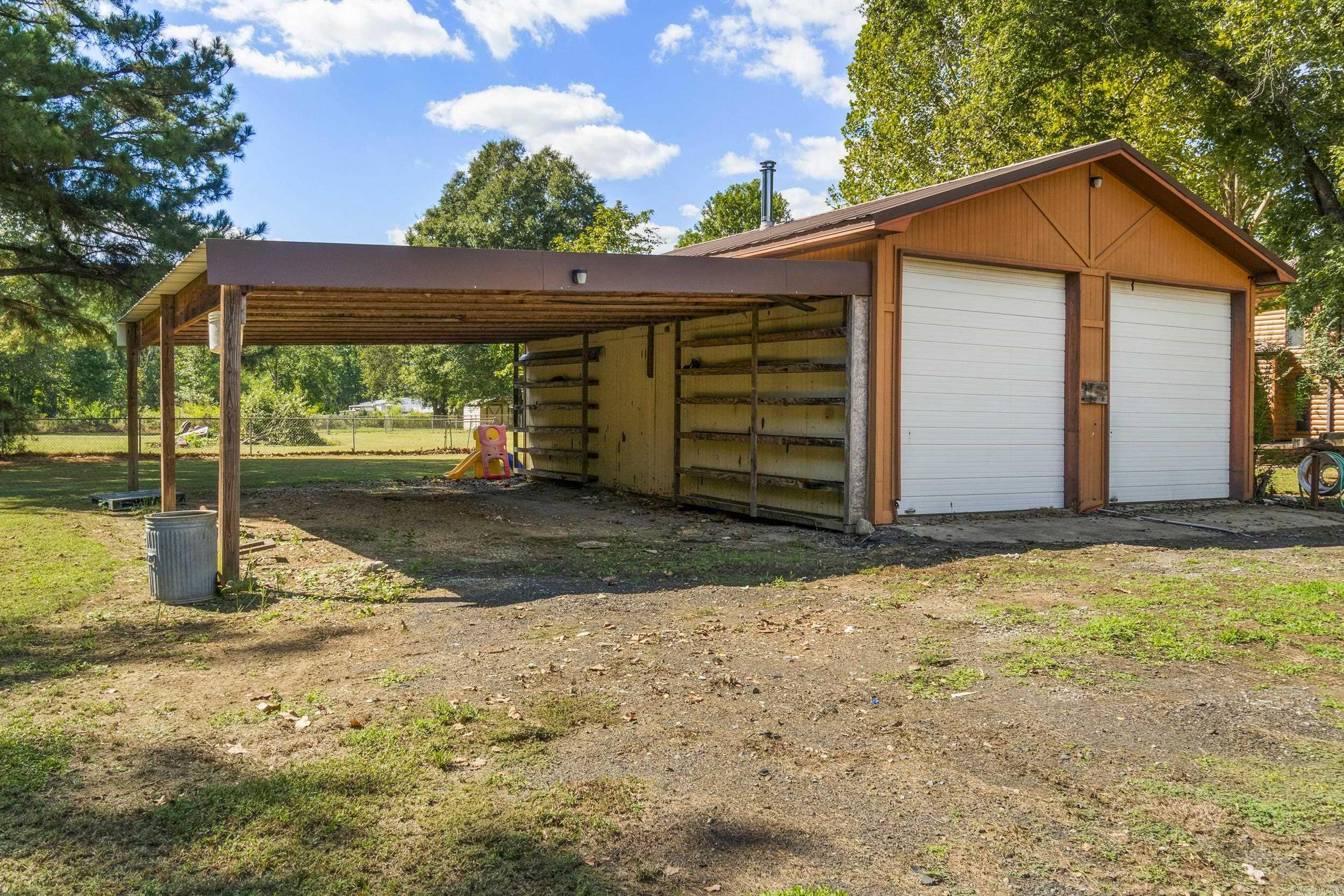 Lake Farm - Residential