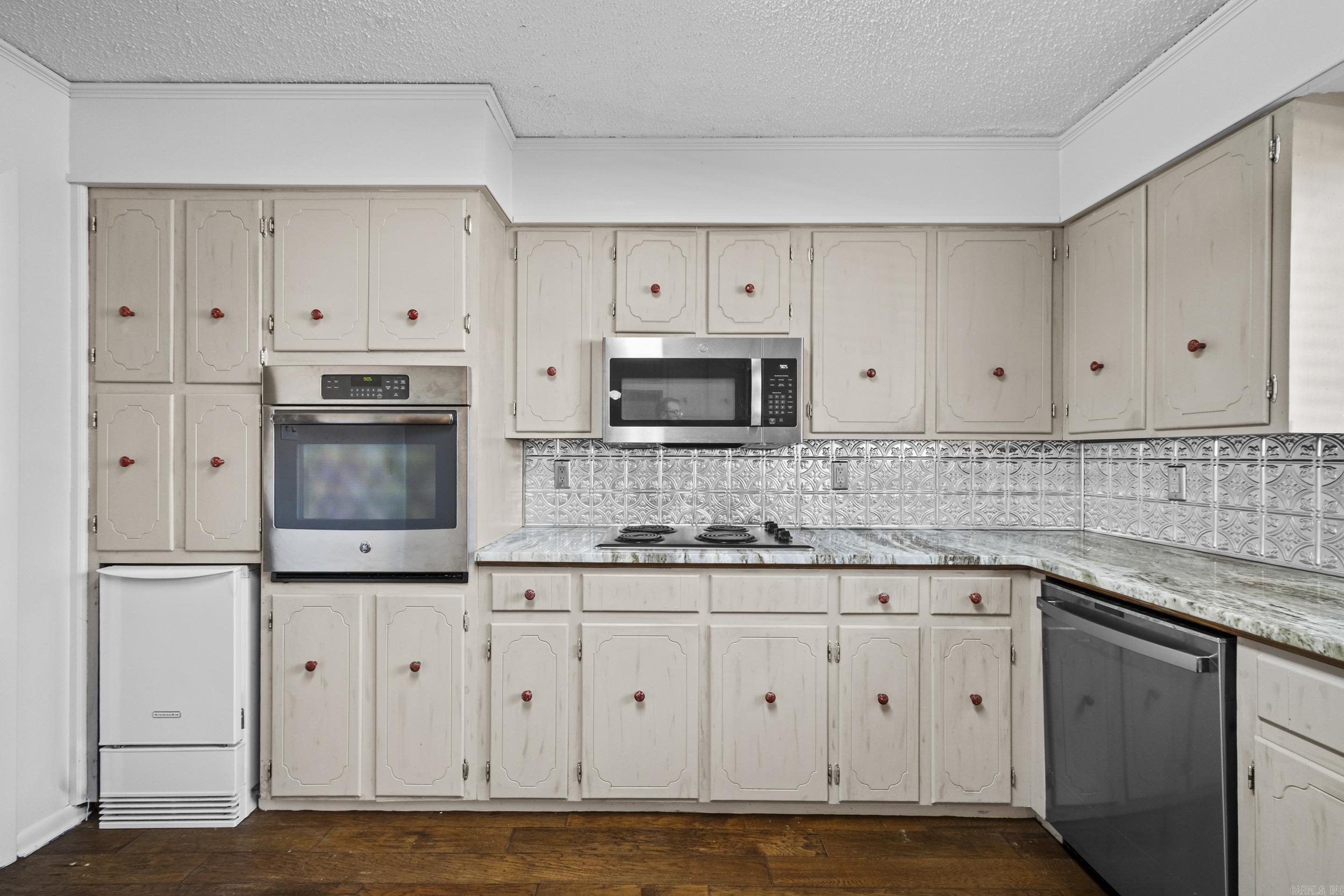 PENNWOOD - Residential