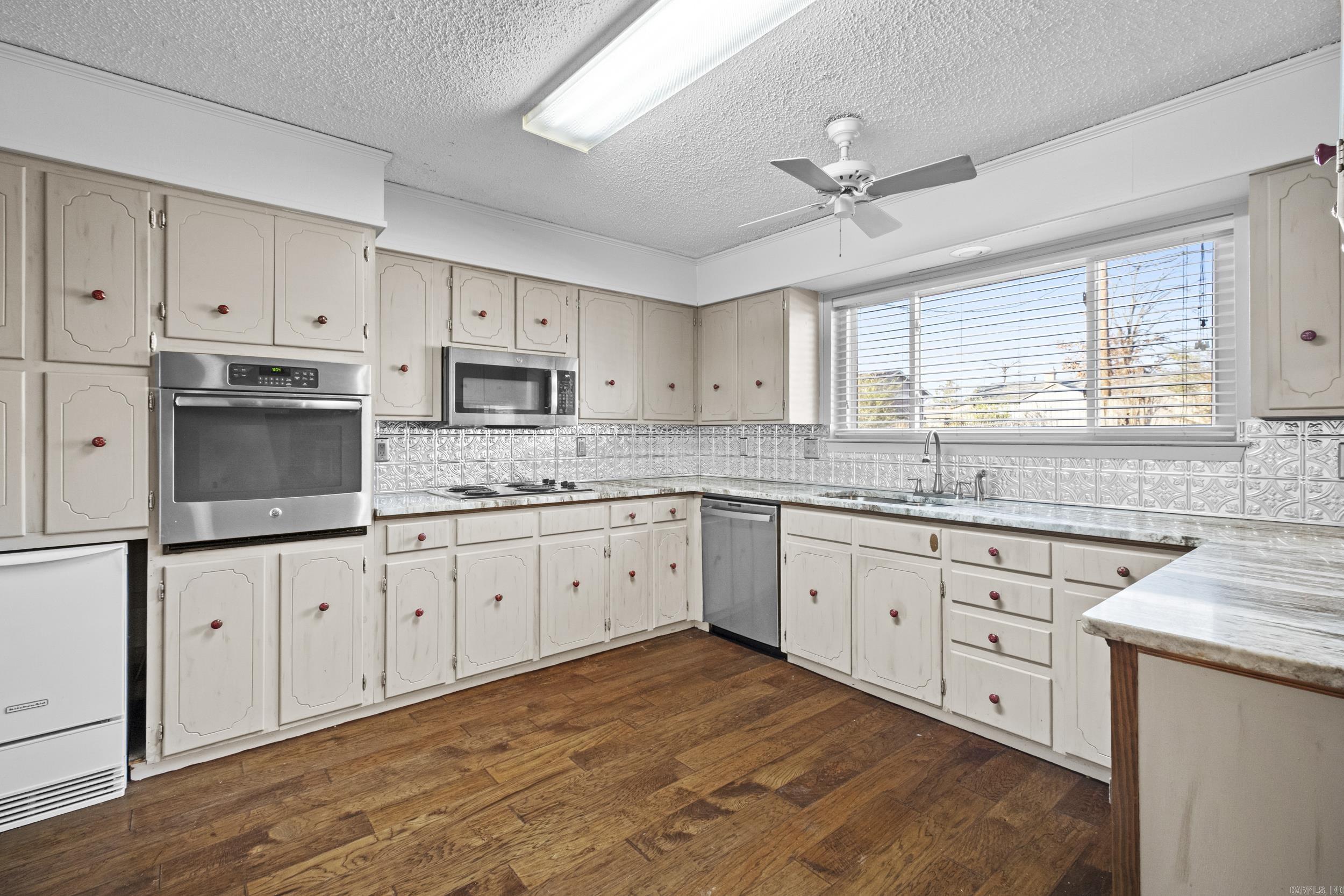 PENNWOOD - Residential