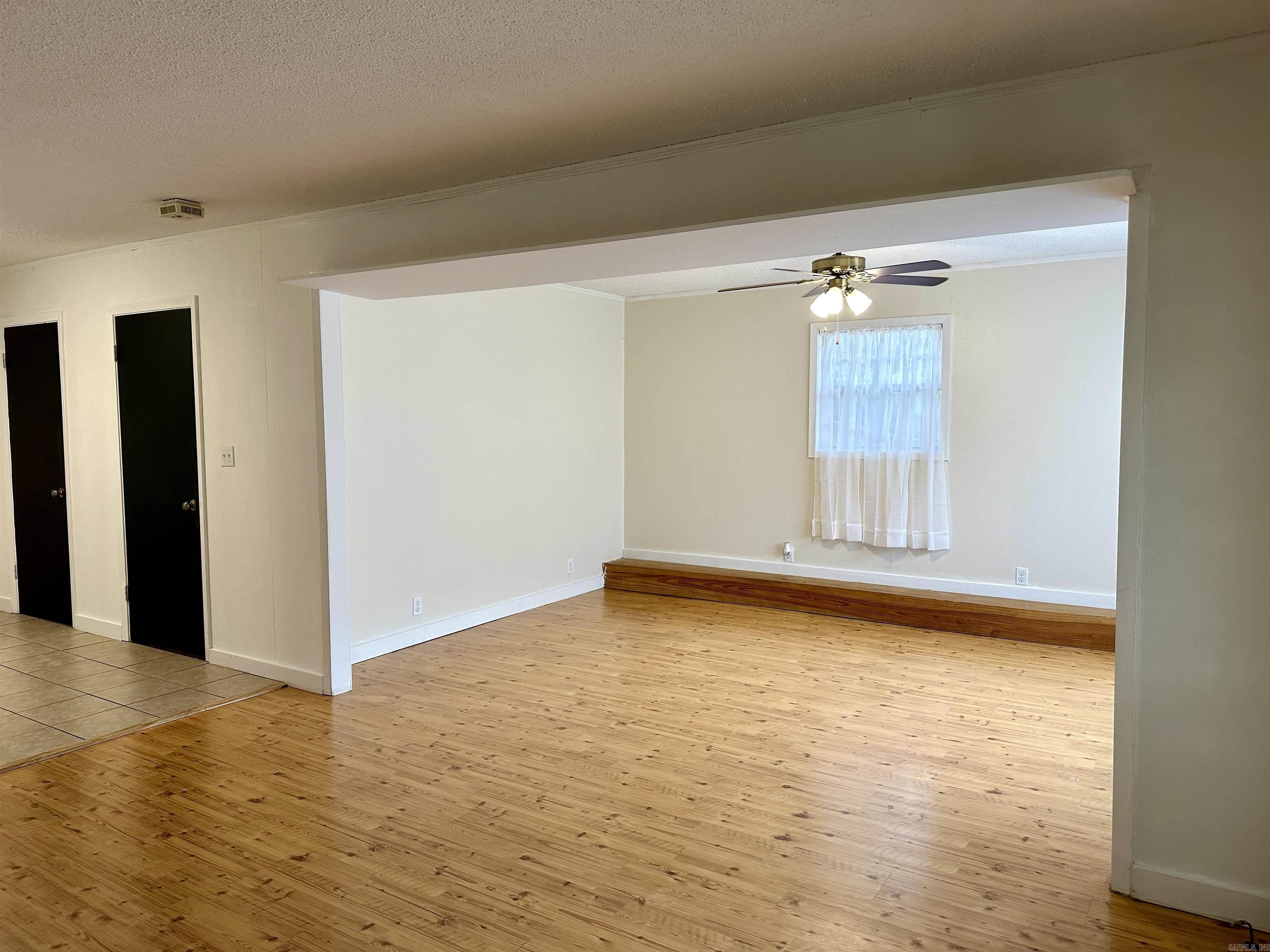 LAKEWOOD HEIGHTS ADDN - Residential