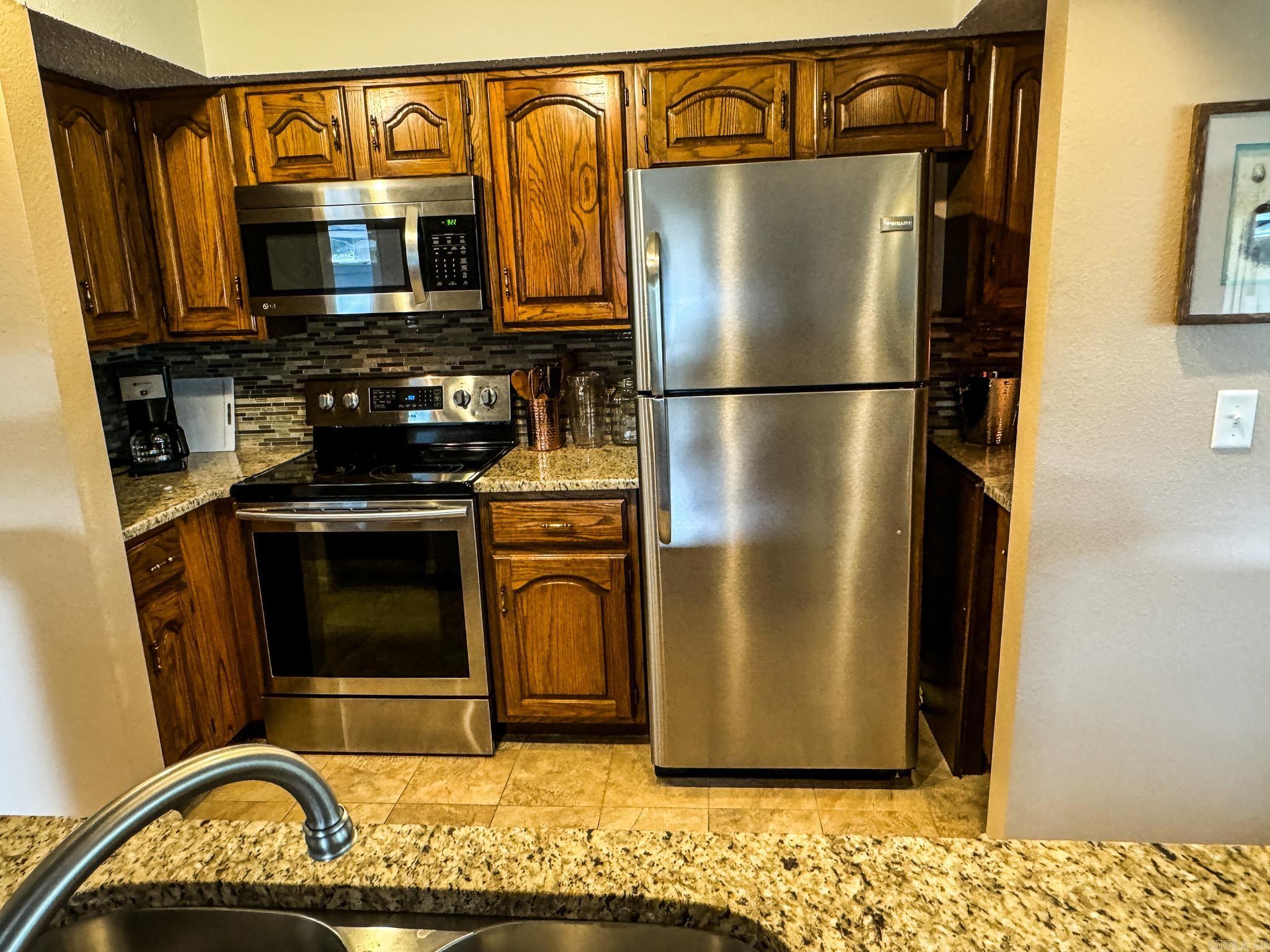 Pier West HPR - Residential