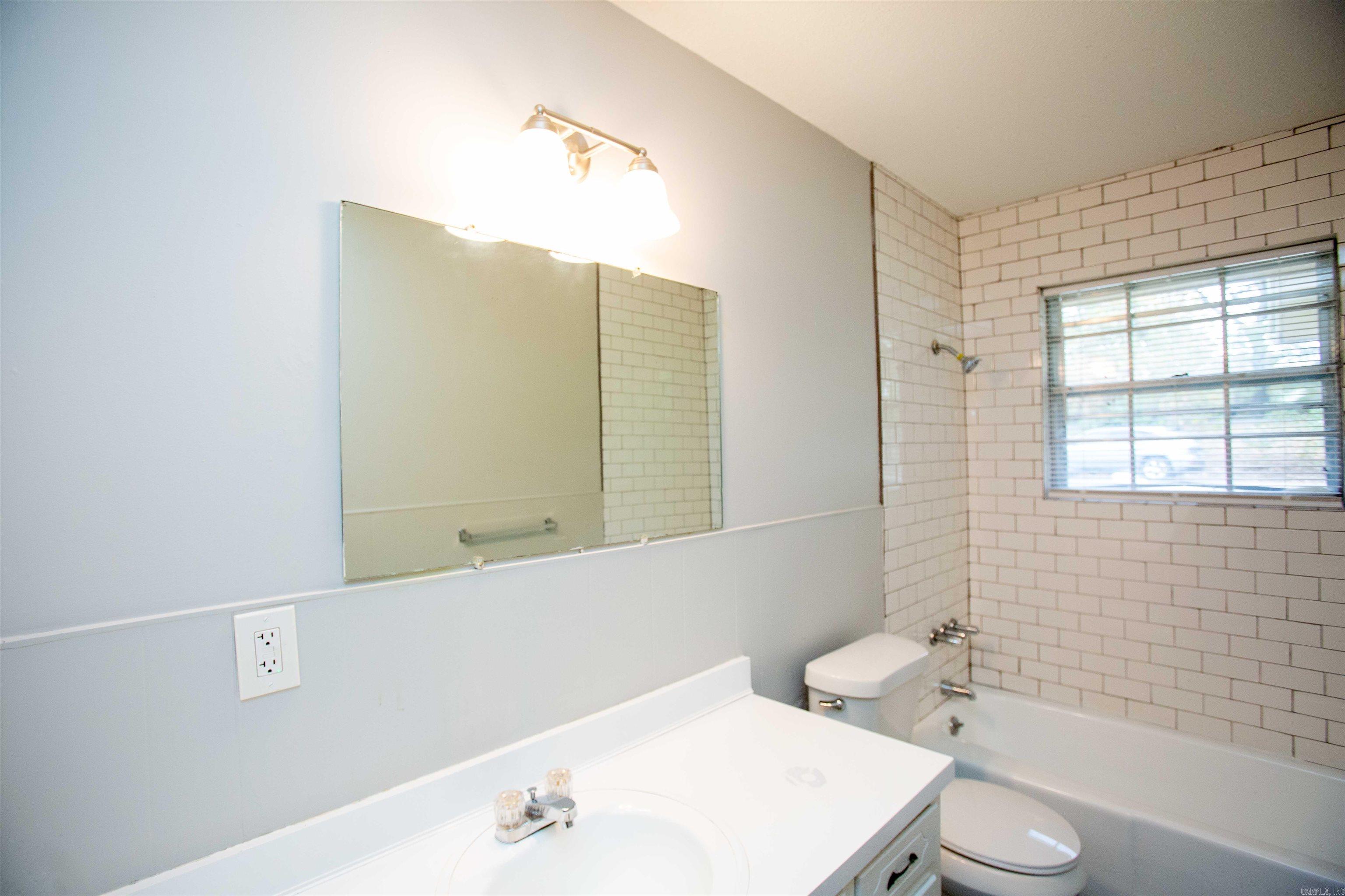 Teakwood - Residential Lease