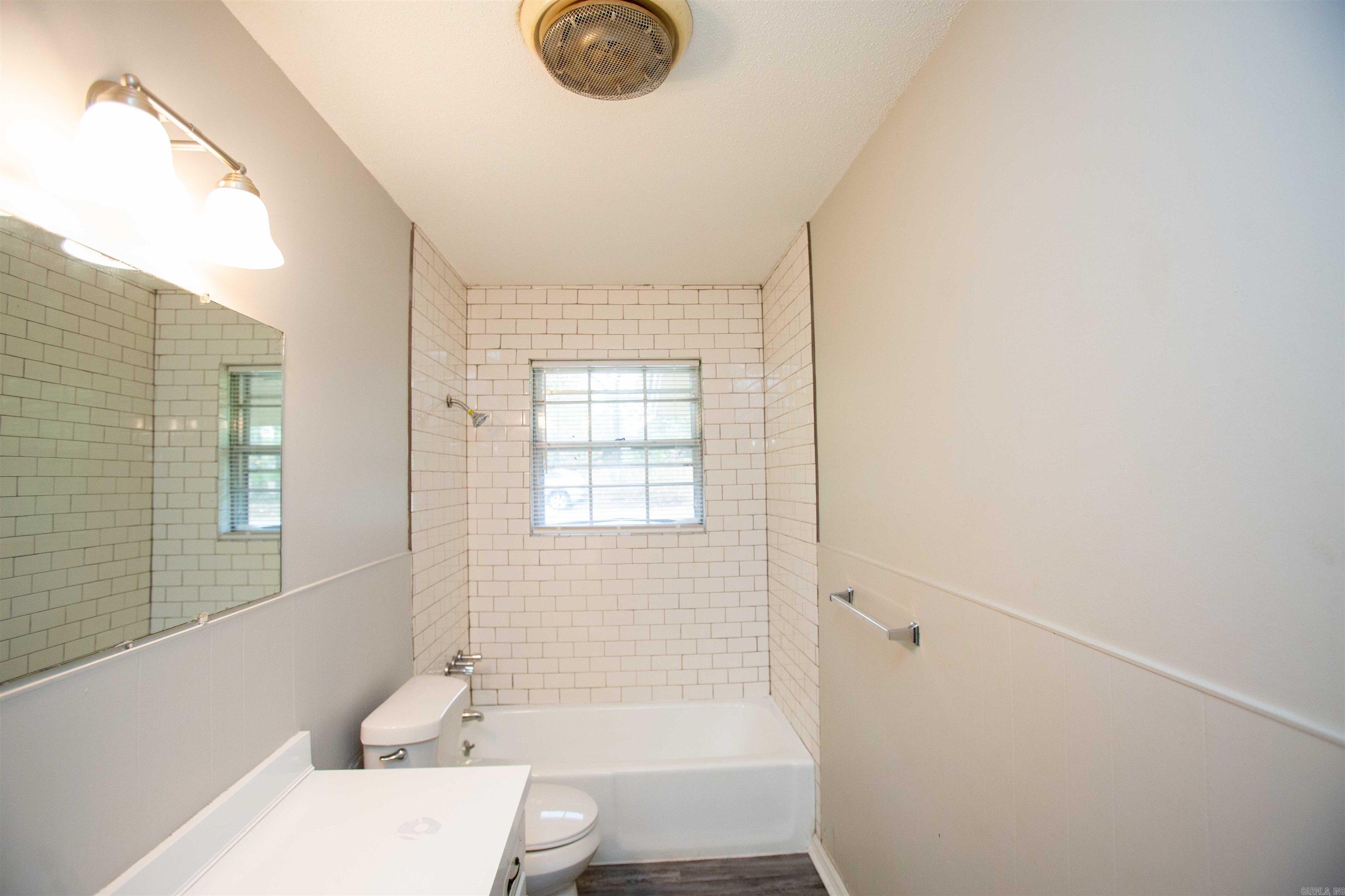 Teakwood - Residential Lease