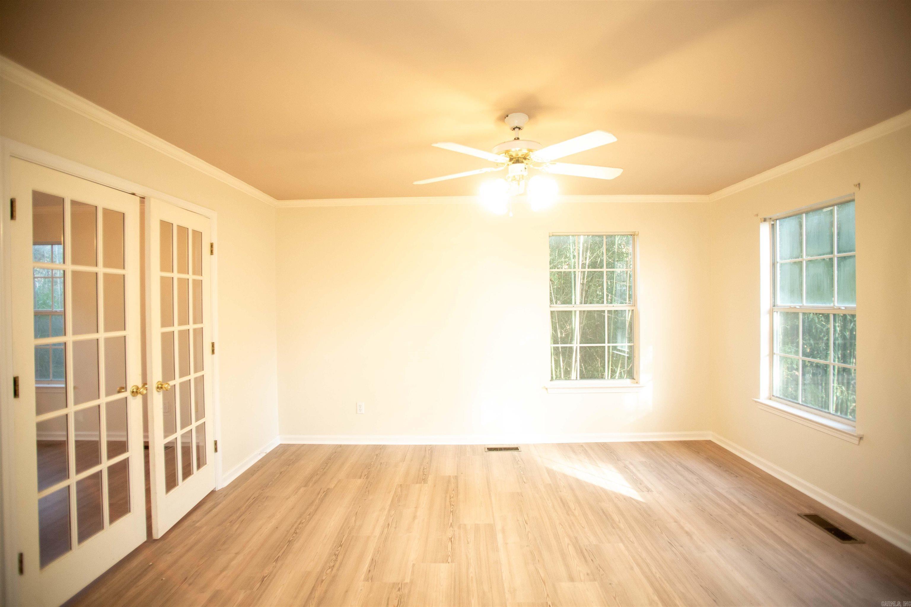 Spring Valley Manor - Residential Lease