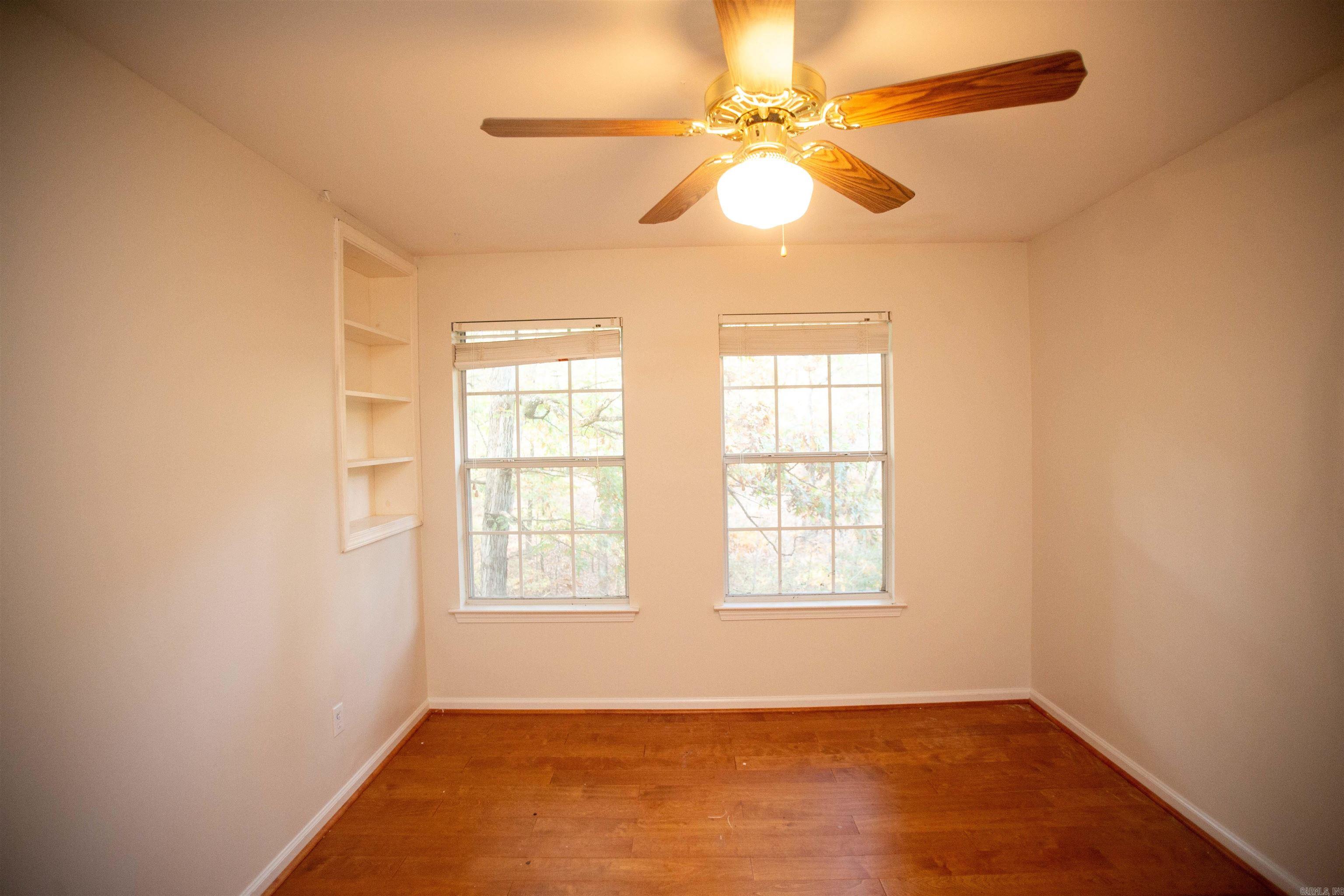 Spring Valley Manor - Residential Lease