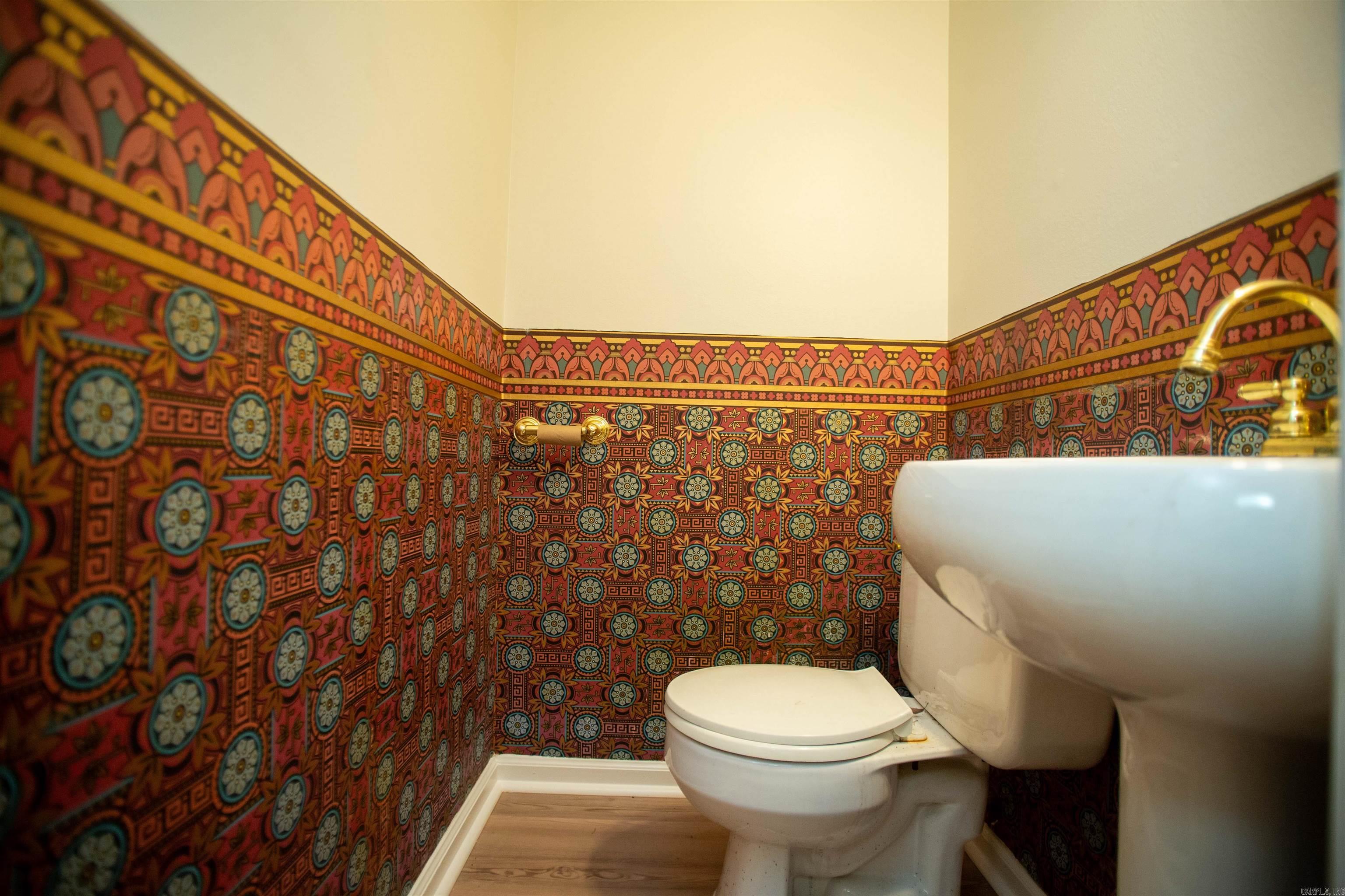 Spring Valley Manor - Residential Lease