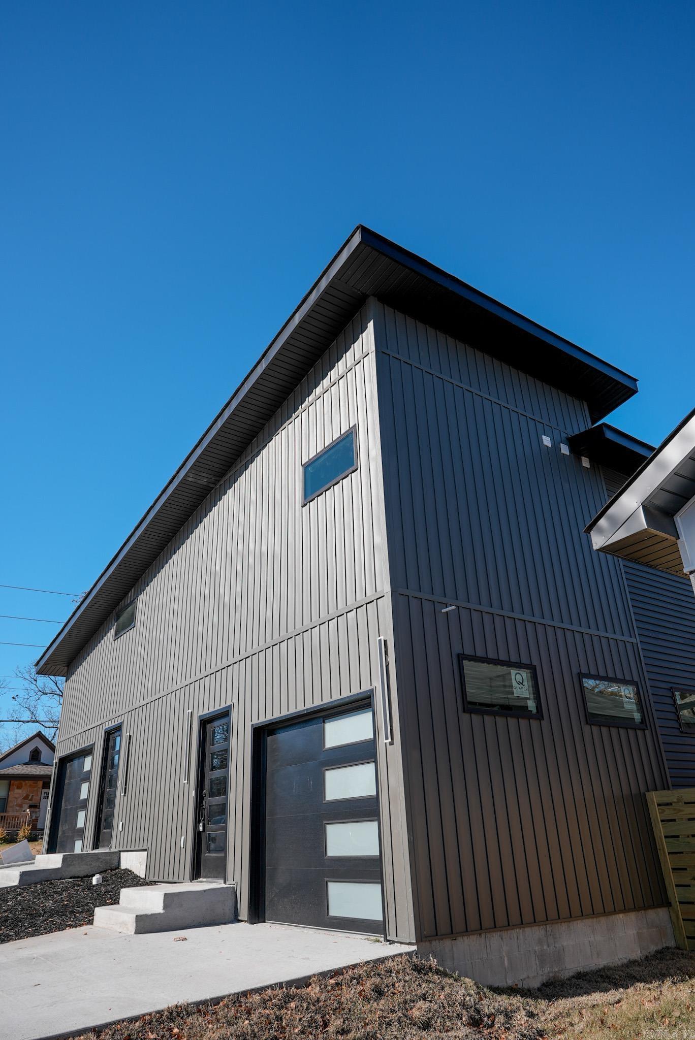 Roots & Coy - Residential Income