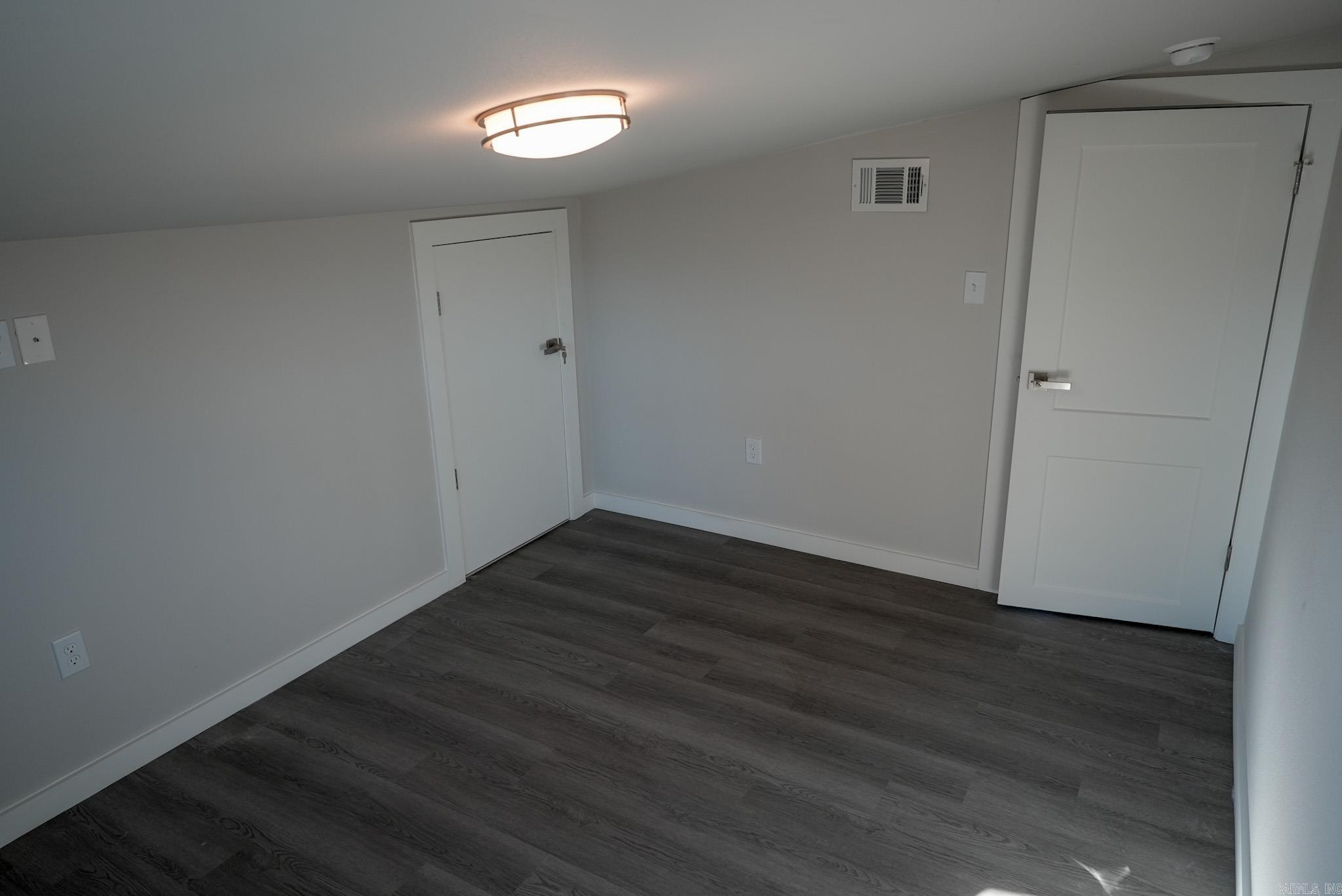 Roots & Coy - Residential Income