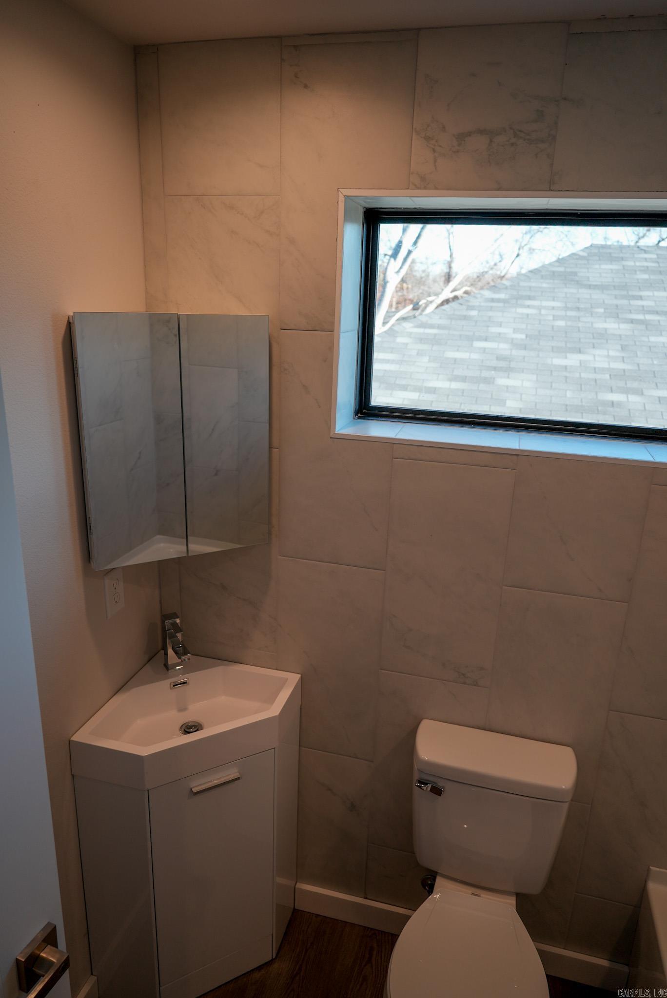 Roots & Coy - Residential Income