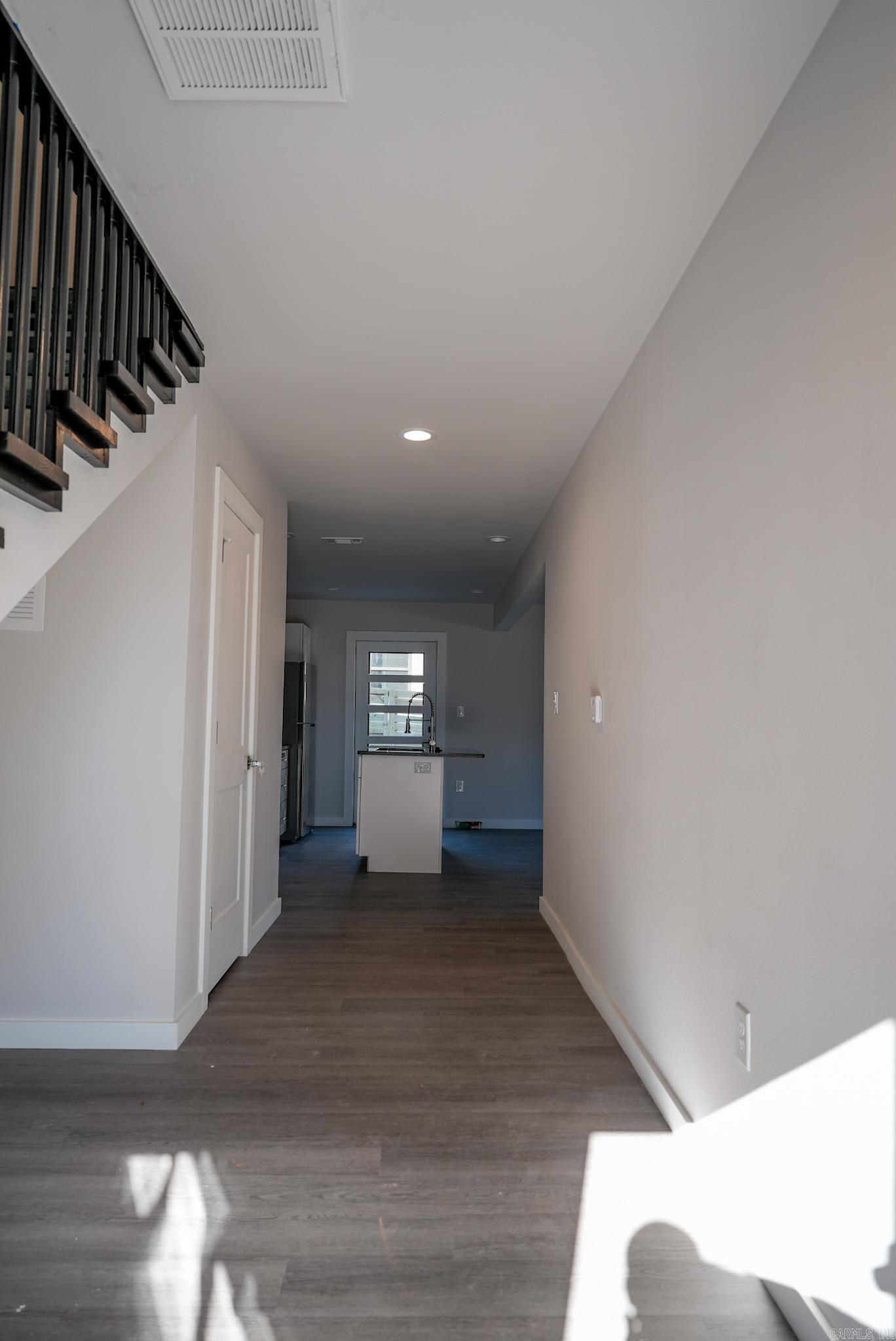 Roots & Coy - Residential Income