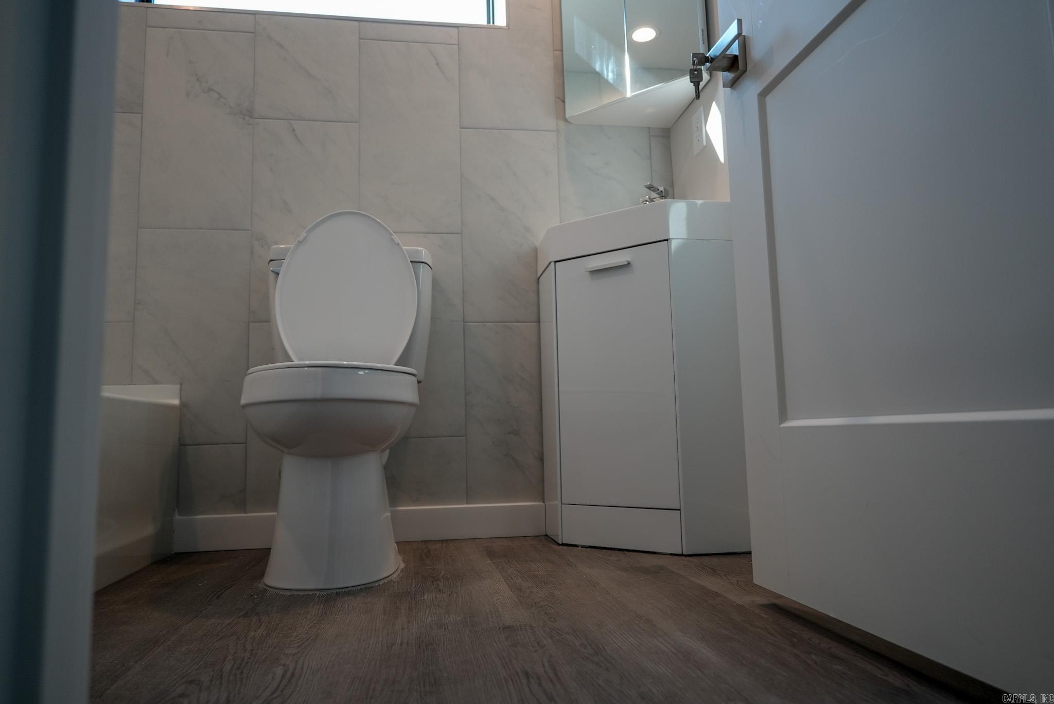 Roots & Coy - Residential Income