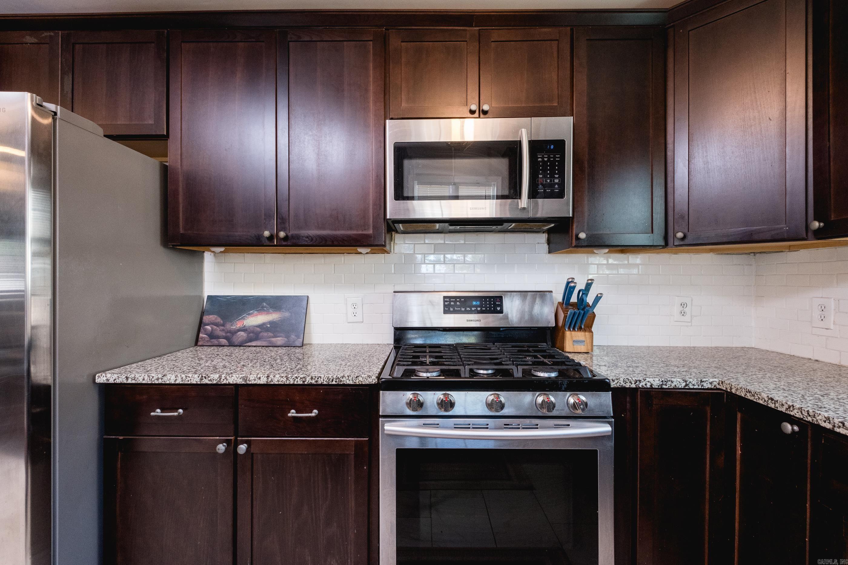 PIKE VIEW - Residential