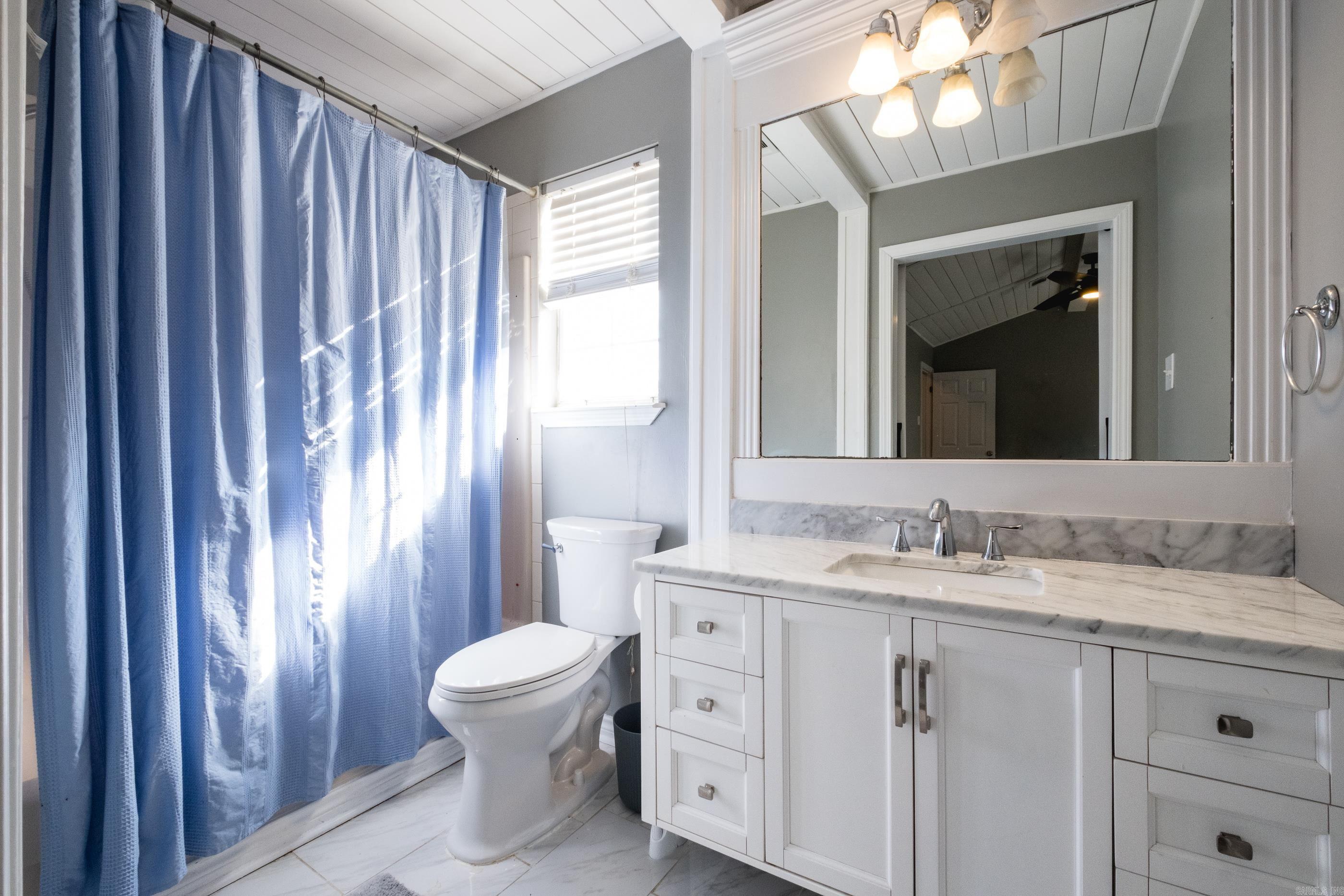 PIKE VIEW - Residential