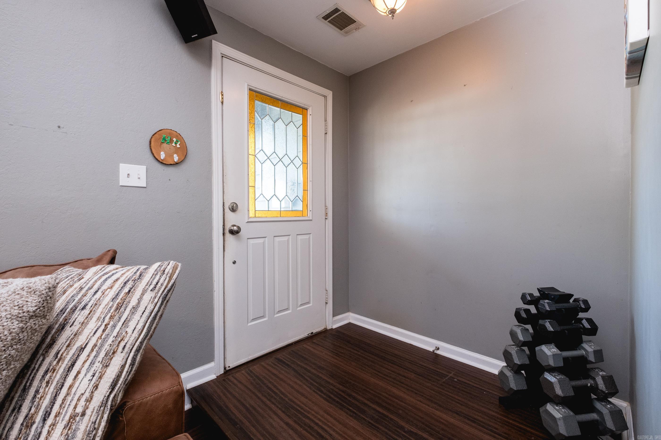 PIKE VIEW - Residential