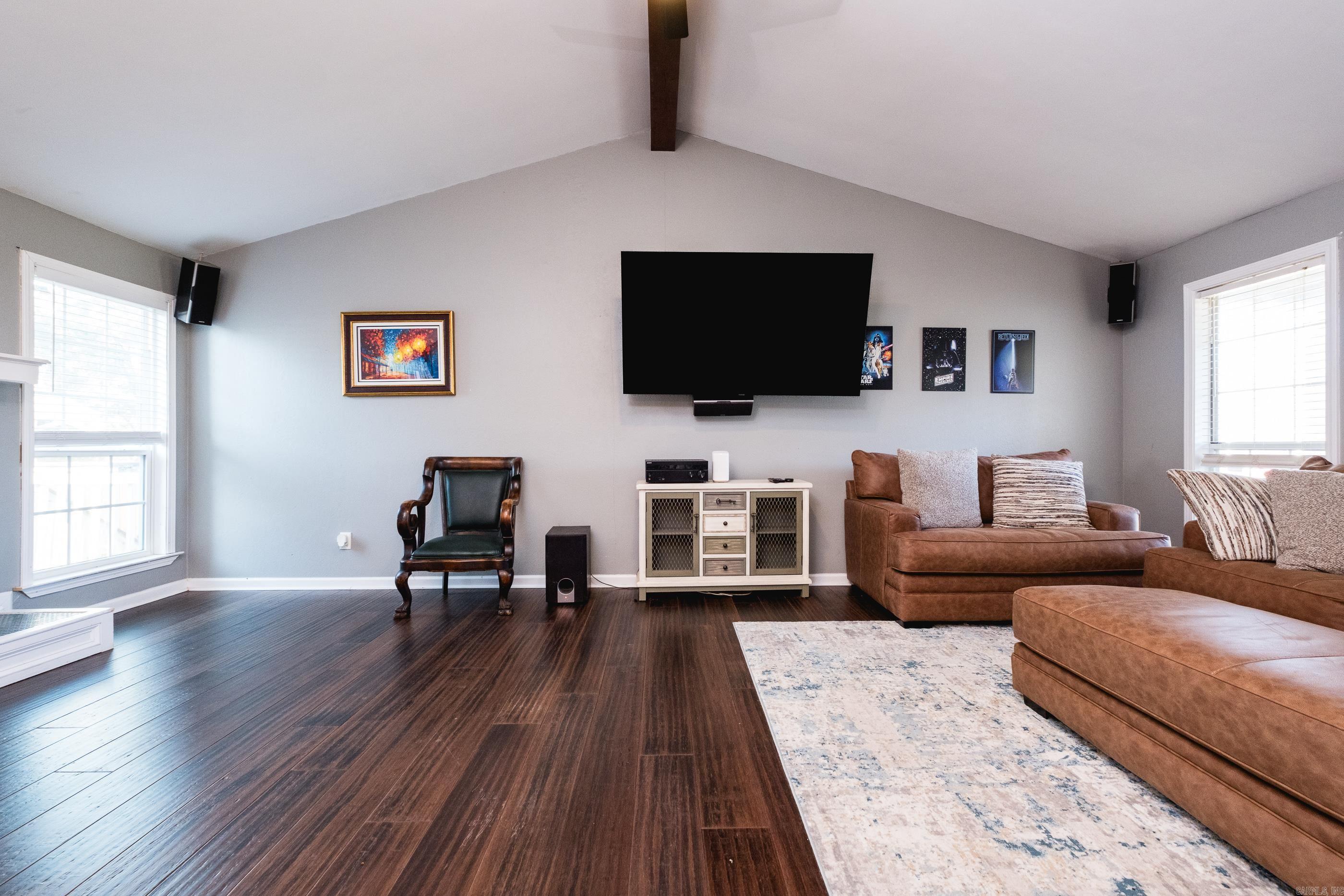 PIKE VIEW - Residential