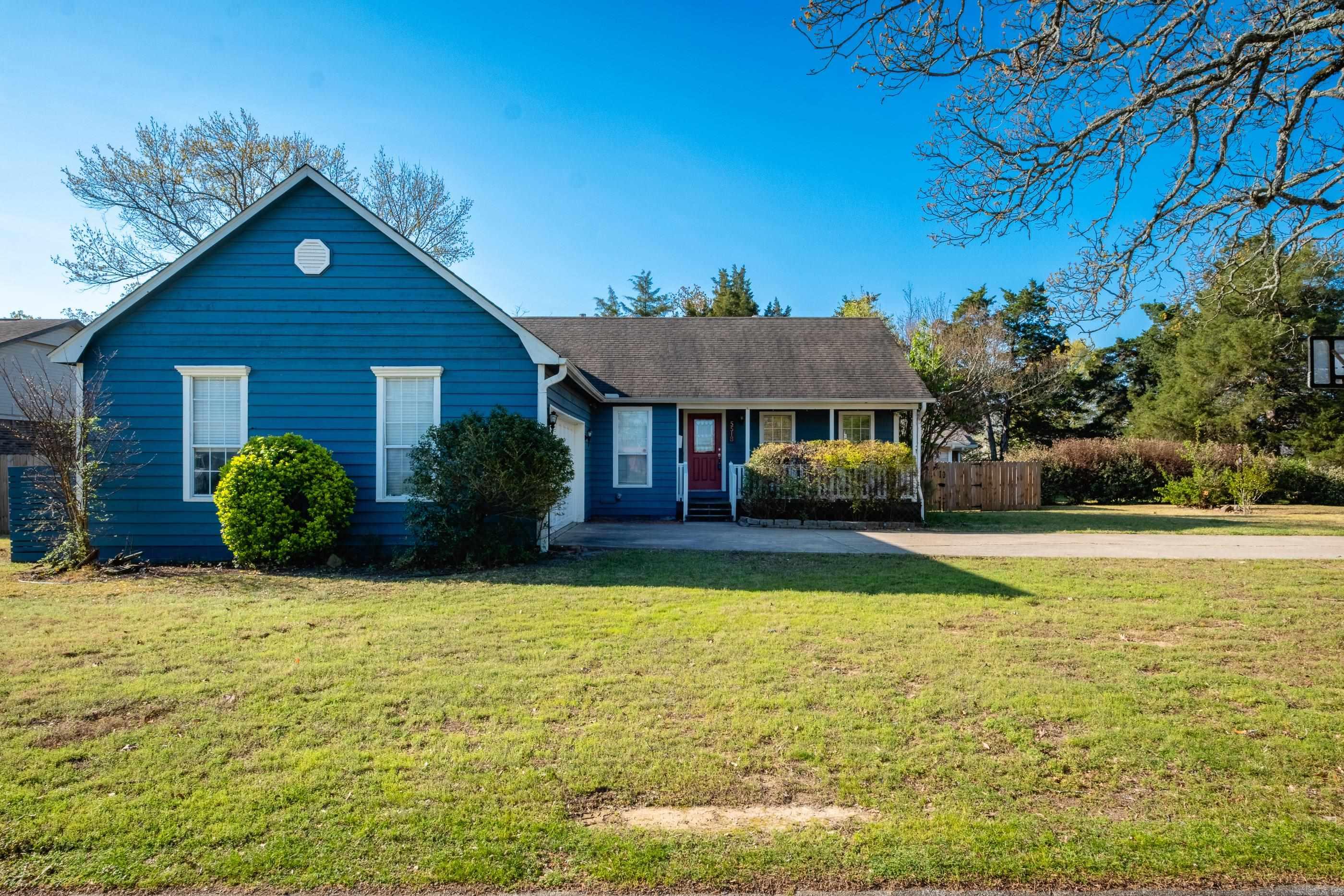 PIKE VIEW - Residential