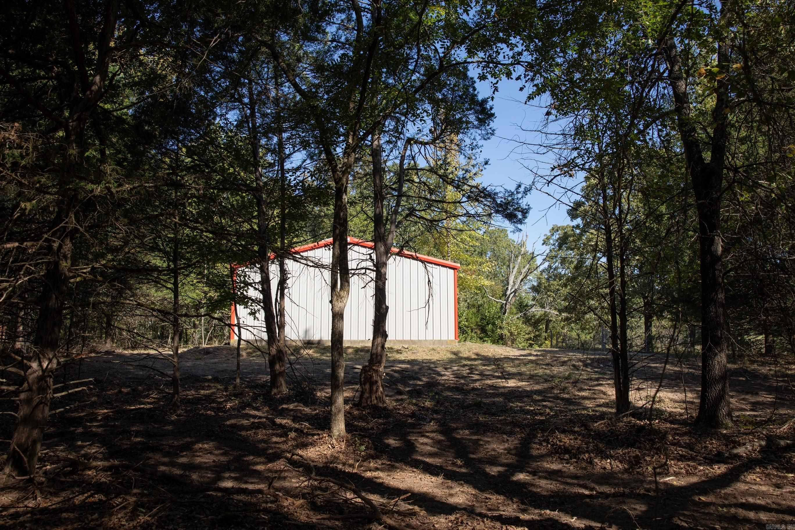 Metes & Bounds - Land