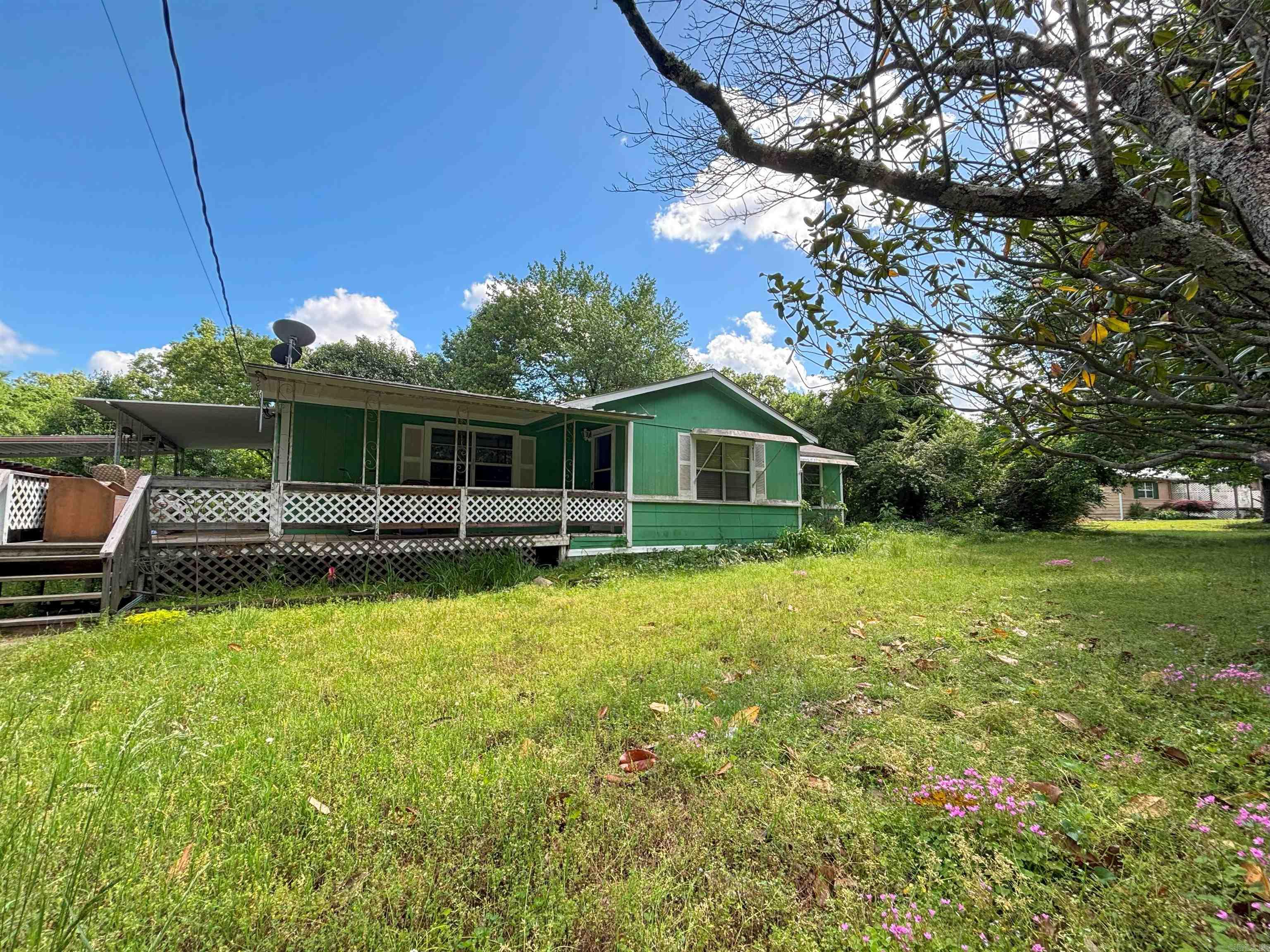 VALLEY ACRES - Residential