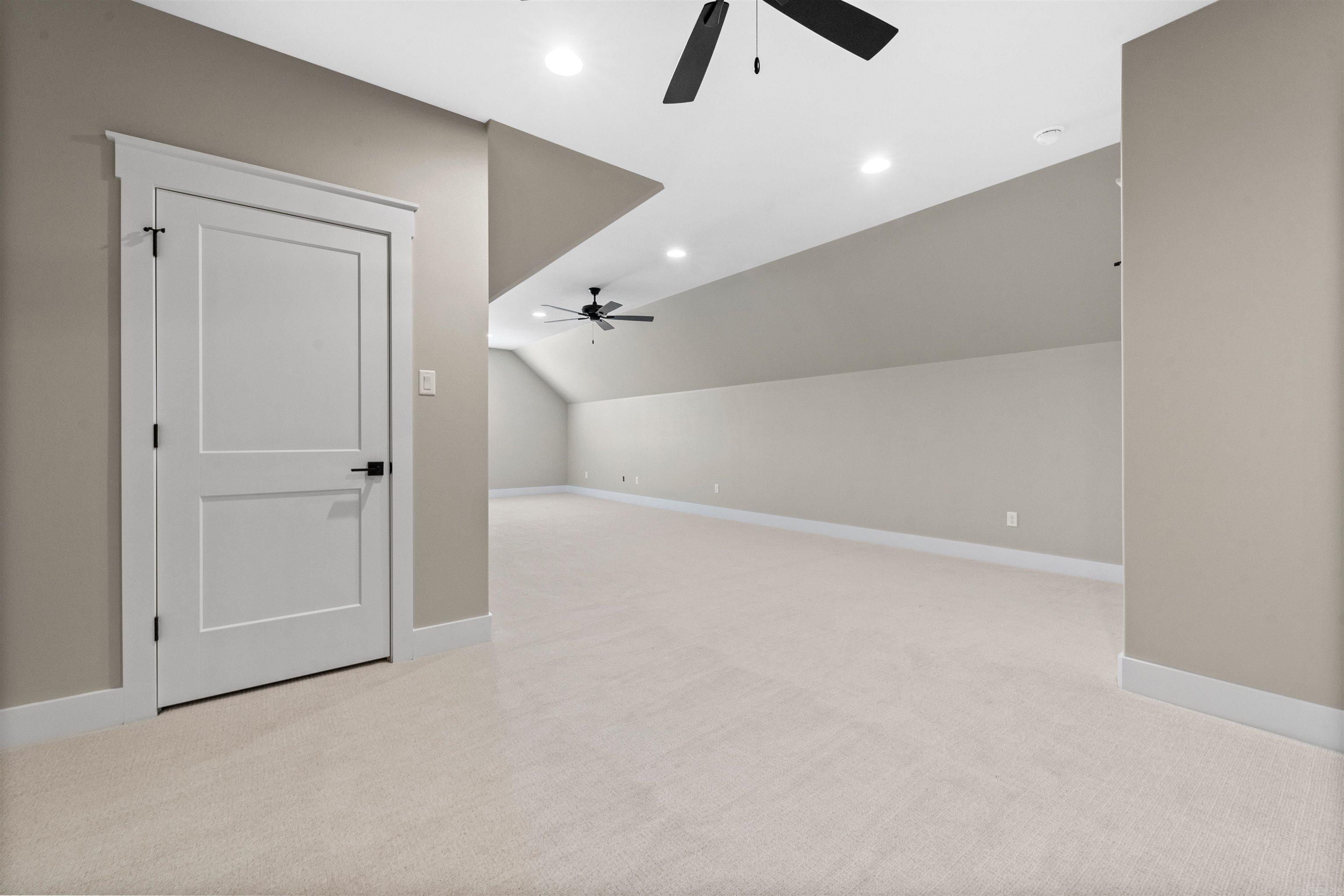 FOXWOOD GARDENS - Residential