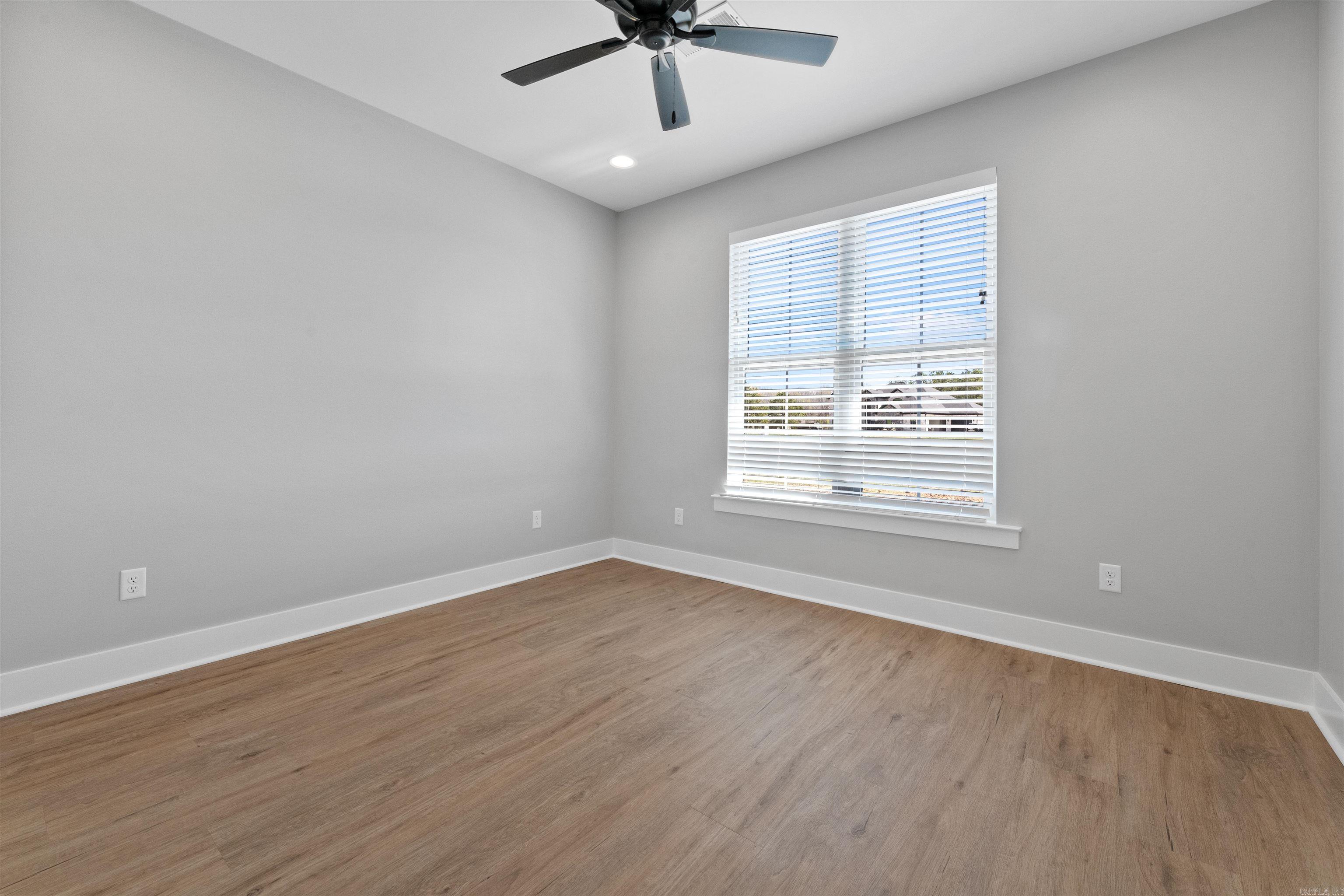 FOXWOOD GARDENS - Residential