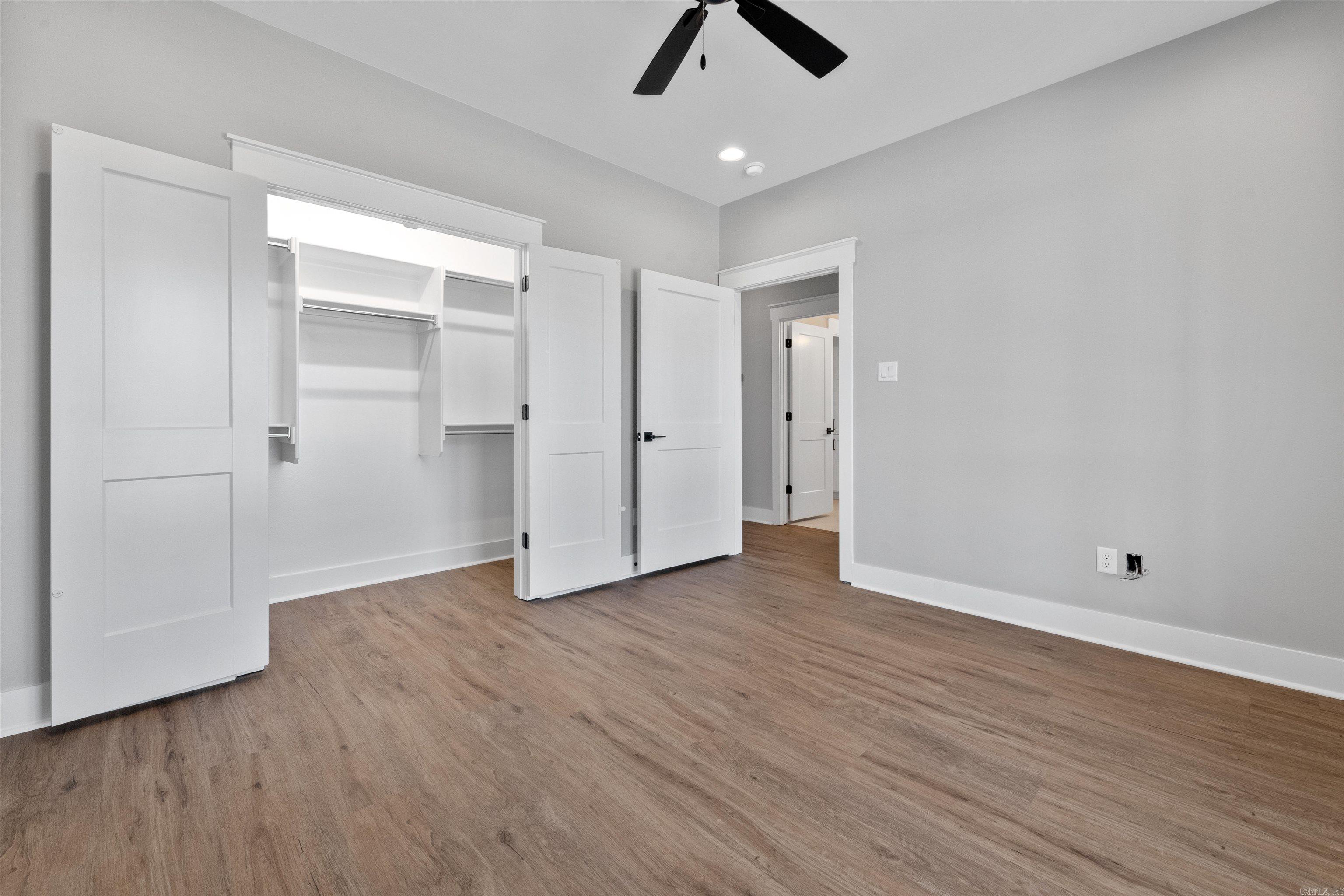 FOXWOOD GARDENS - Residential