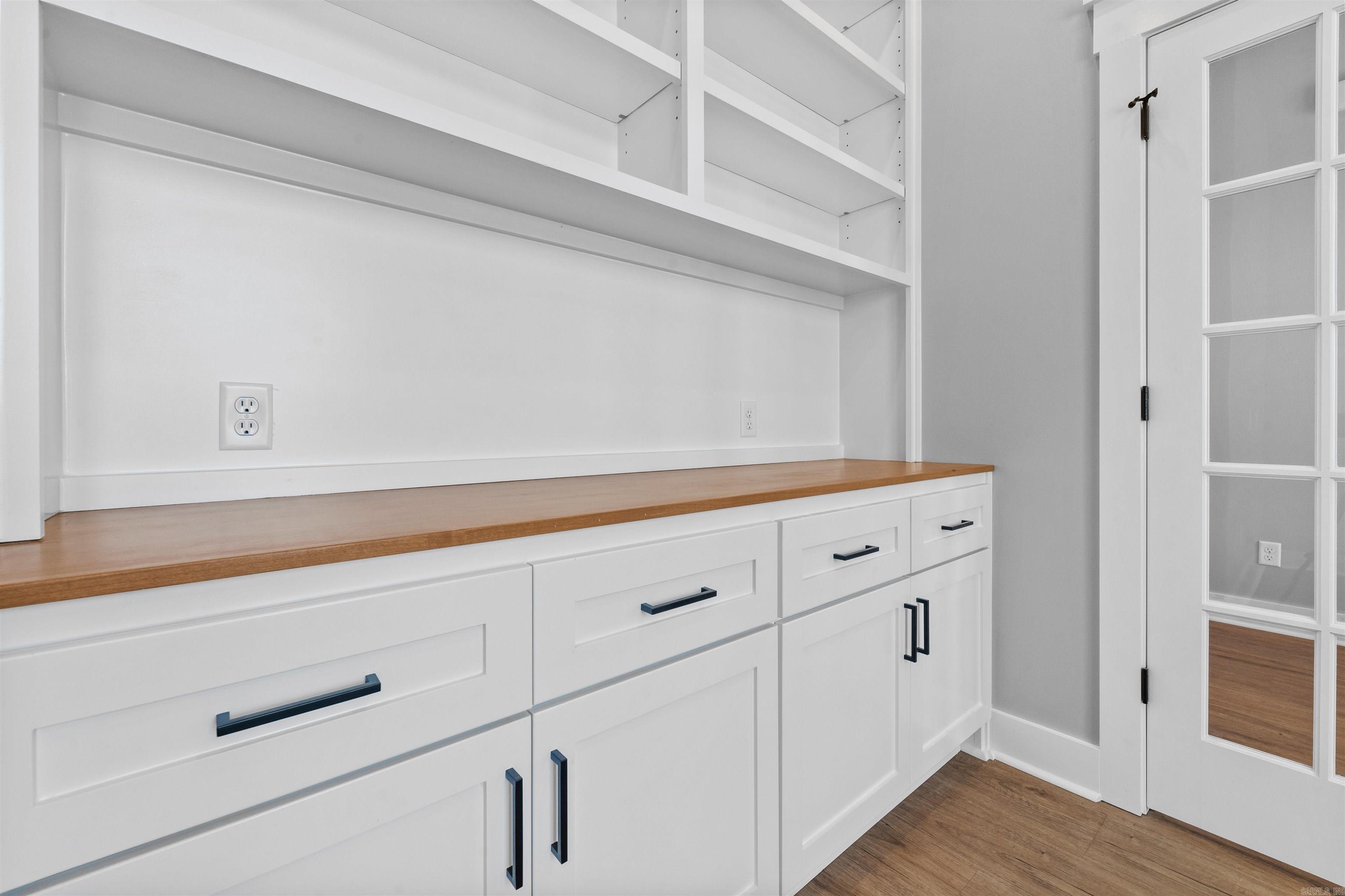 FOXWOOD GARDENS - Residential