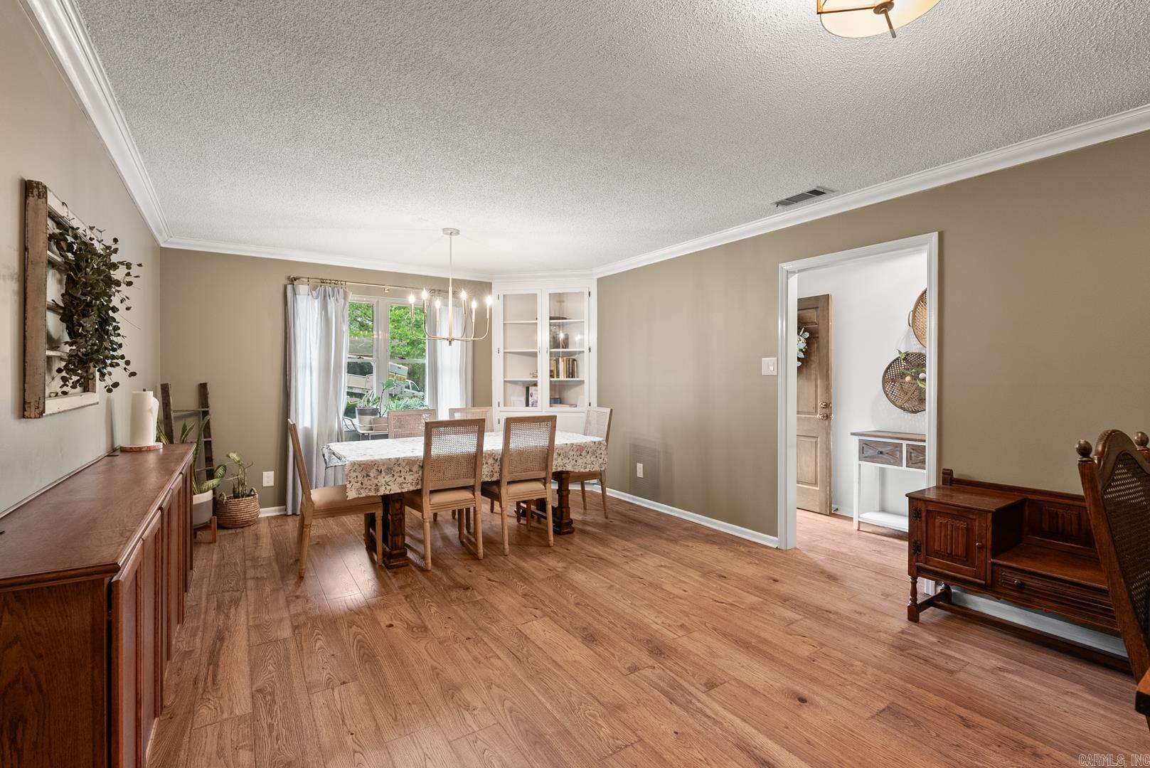 PLEASANT VIEW - Residential