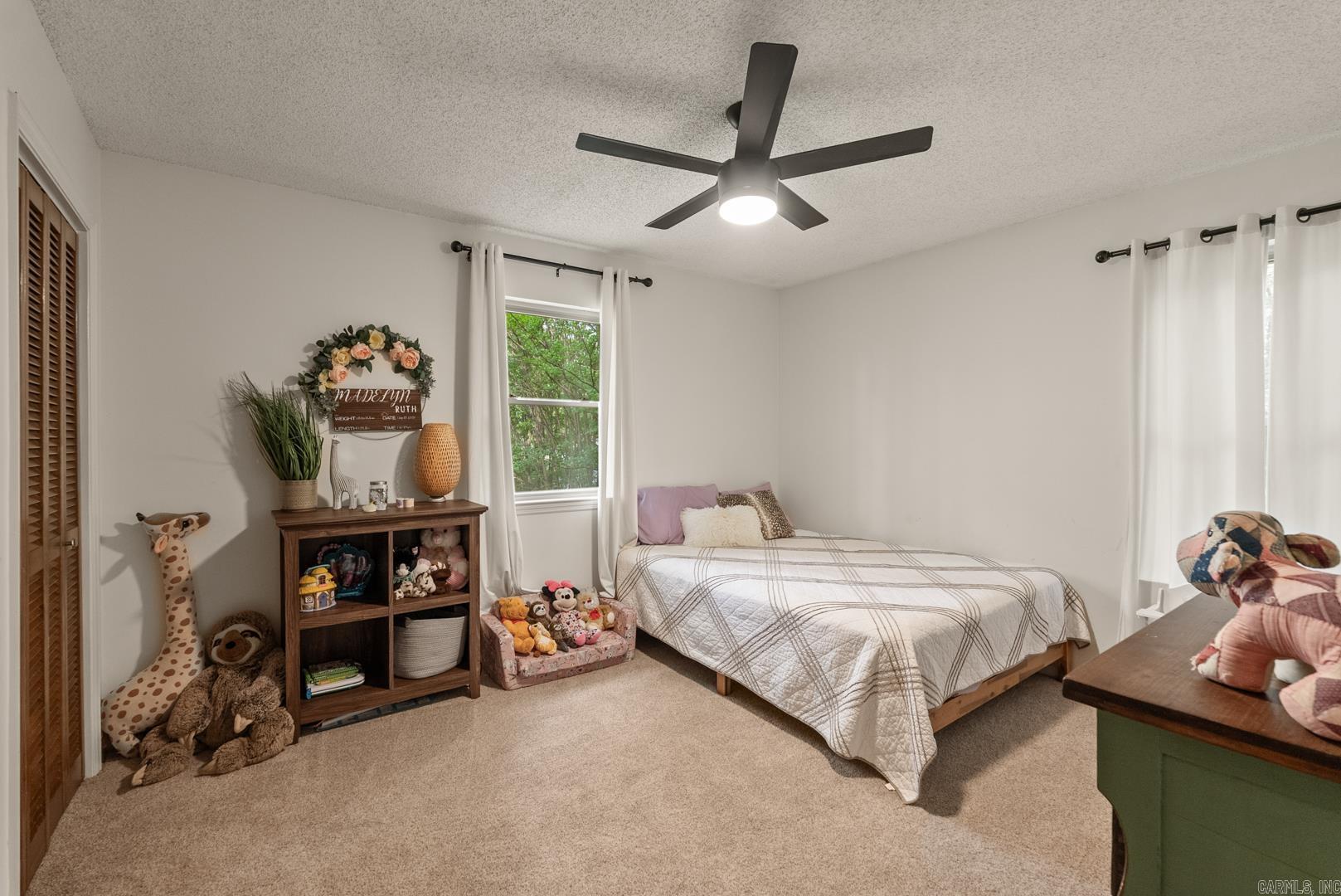PLEASANT VIEW - Residential