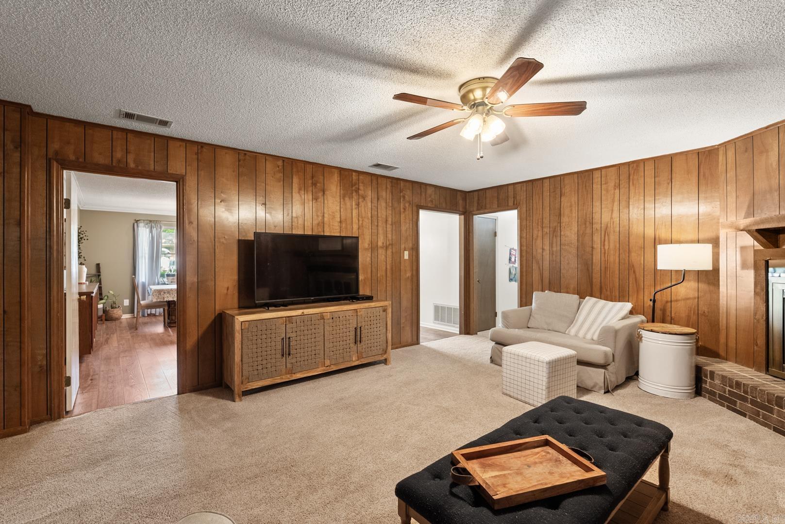 PLEASANT VIEW - Residential