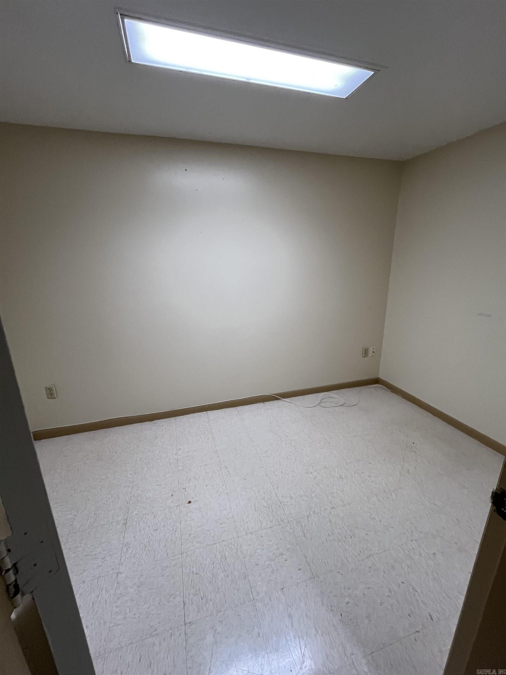 Oak Forest Gardens Annex - Commercial Sale