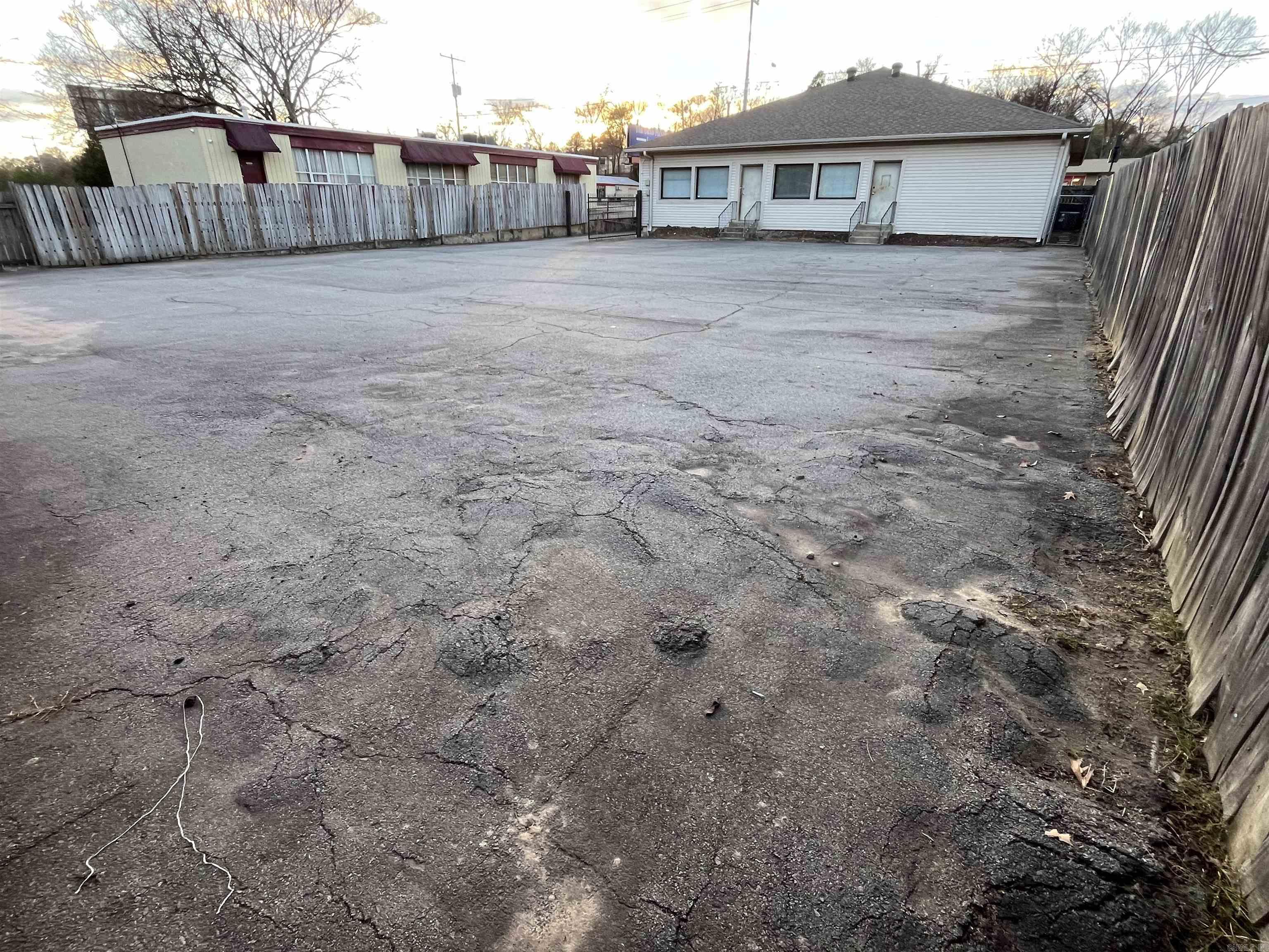 Oak Forest Gardens Annex - Commercial Sale