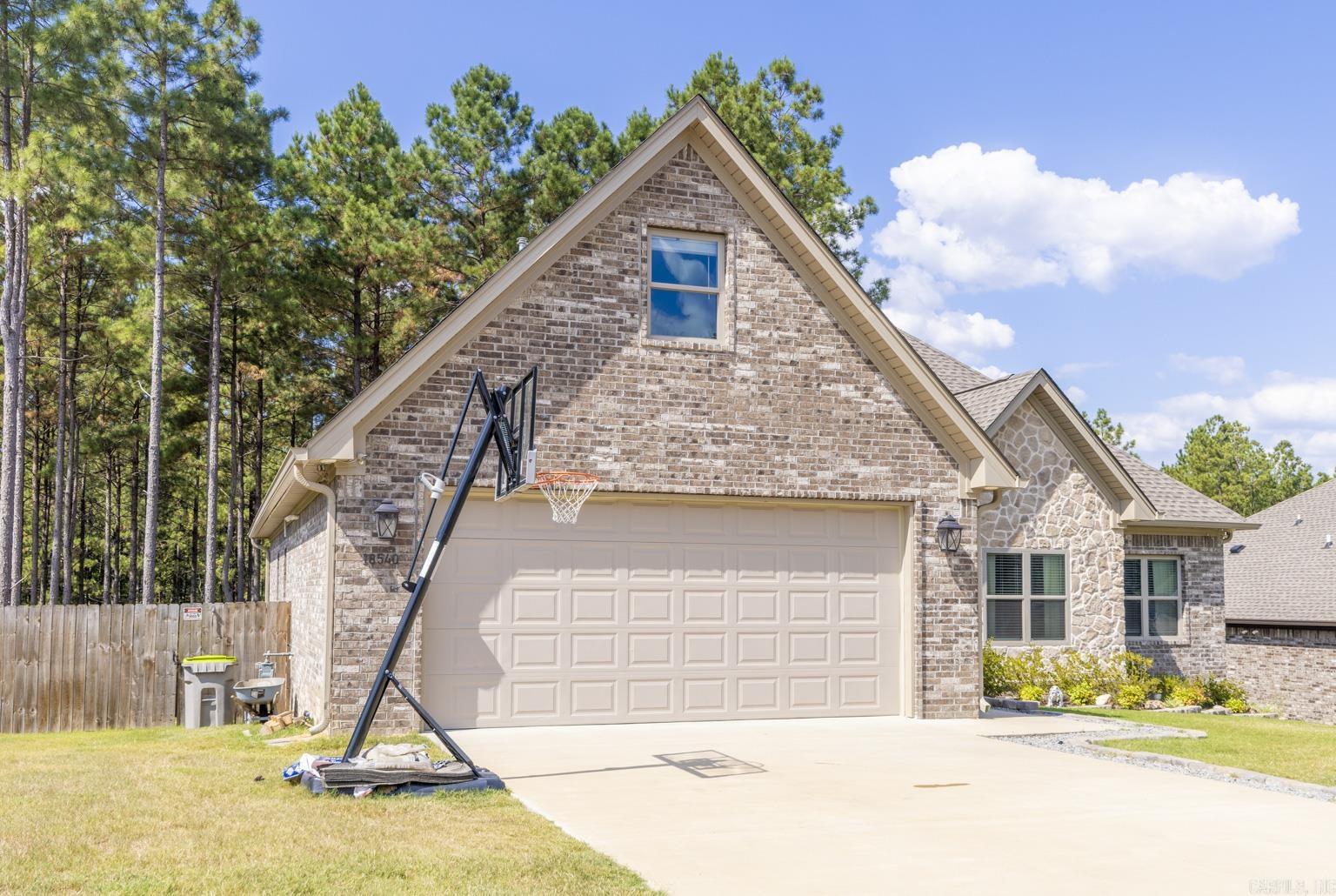 THE PINES AT PARKWAY TRAILS - Residential