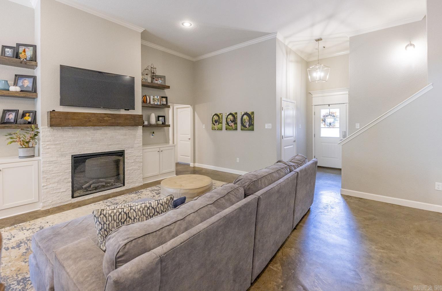 THE PINES AT PARKWAY TRAILS - Residential