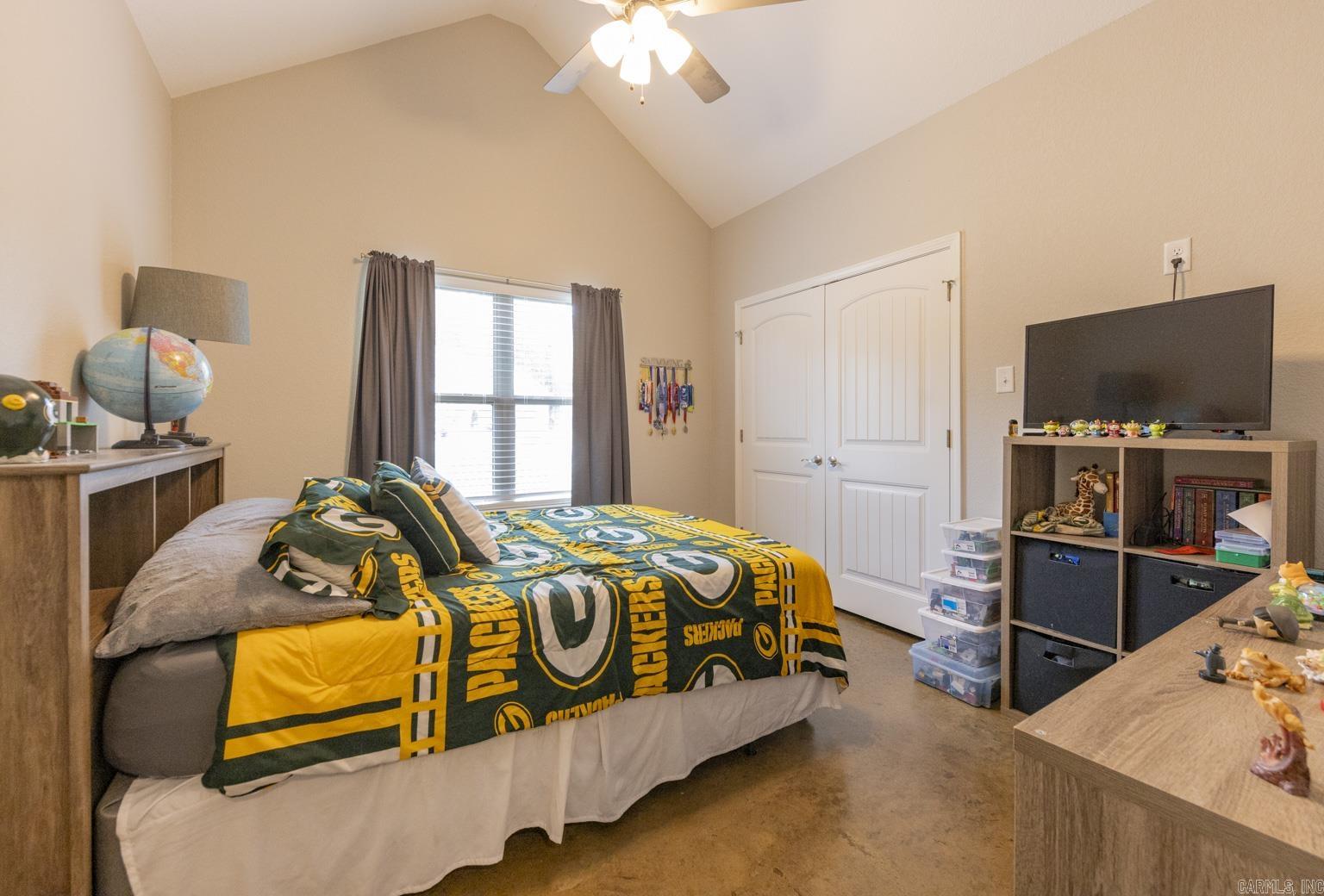 THE PINES AT PARKWAY TRAILS - Residential