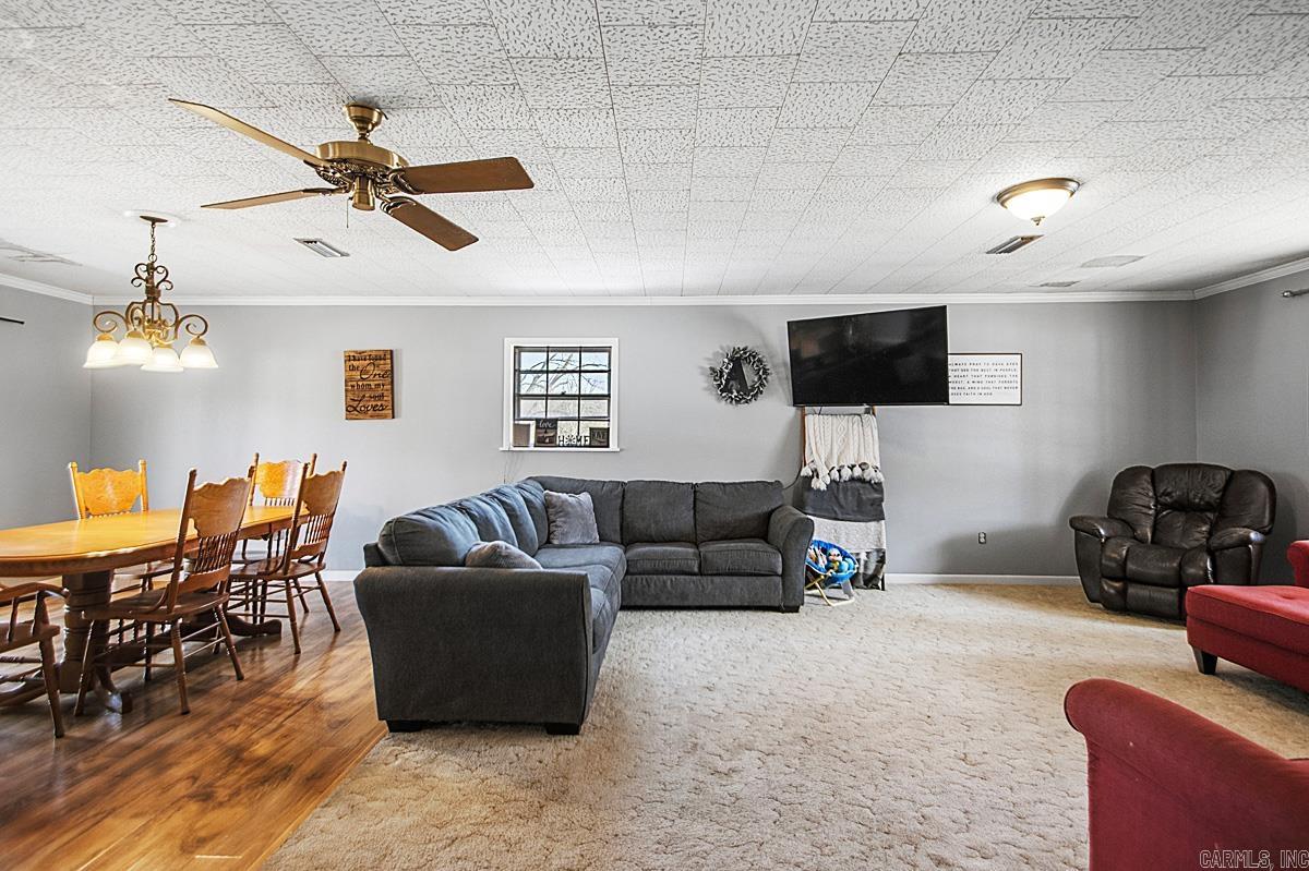 TOWN OF LEOLA - Residential