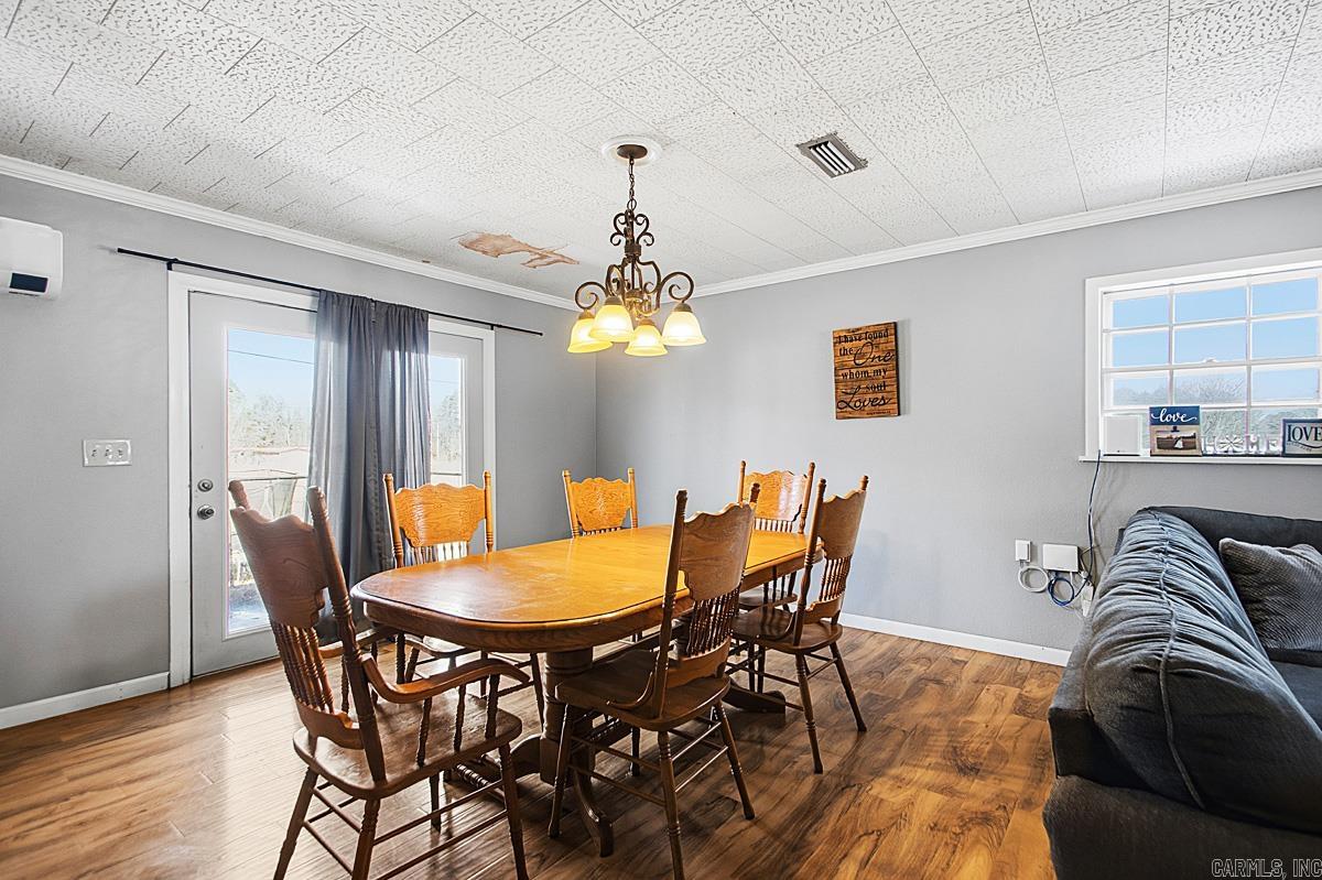 TOWN OF LEOLA - Residential