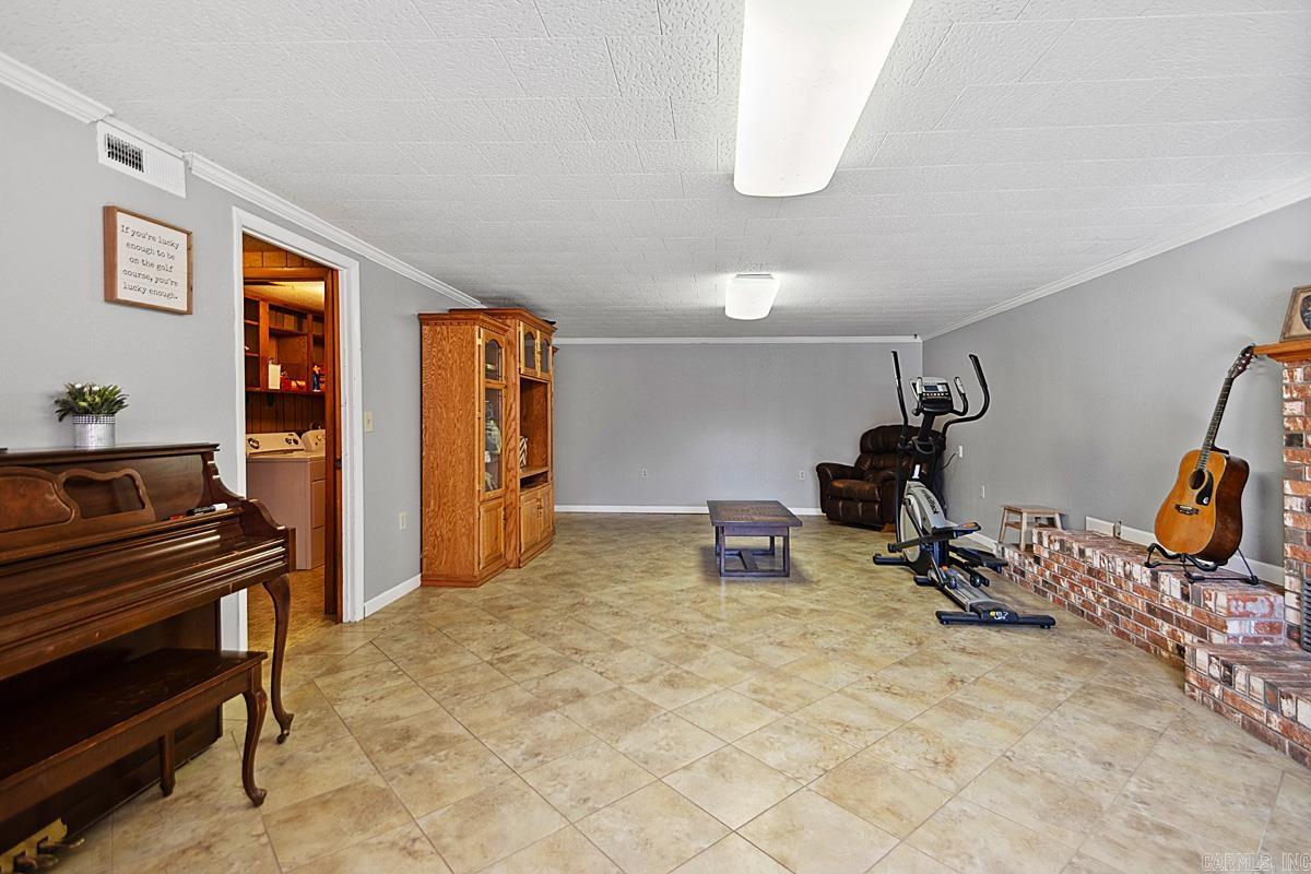 TOWN OF LEOLA - Residential